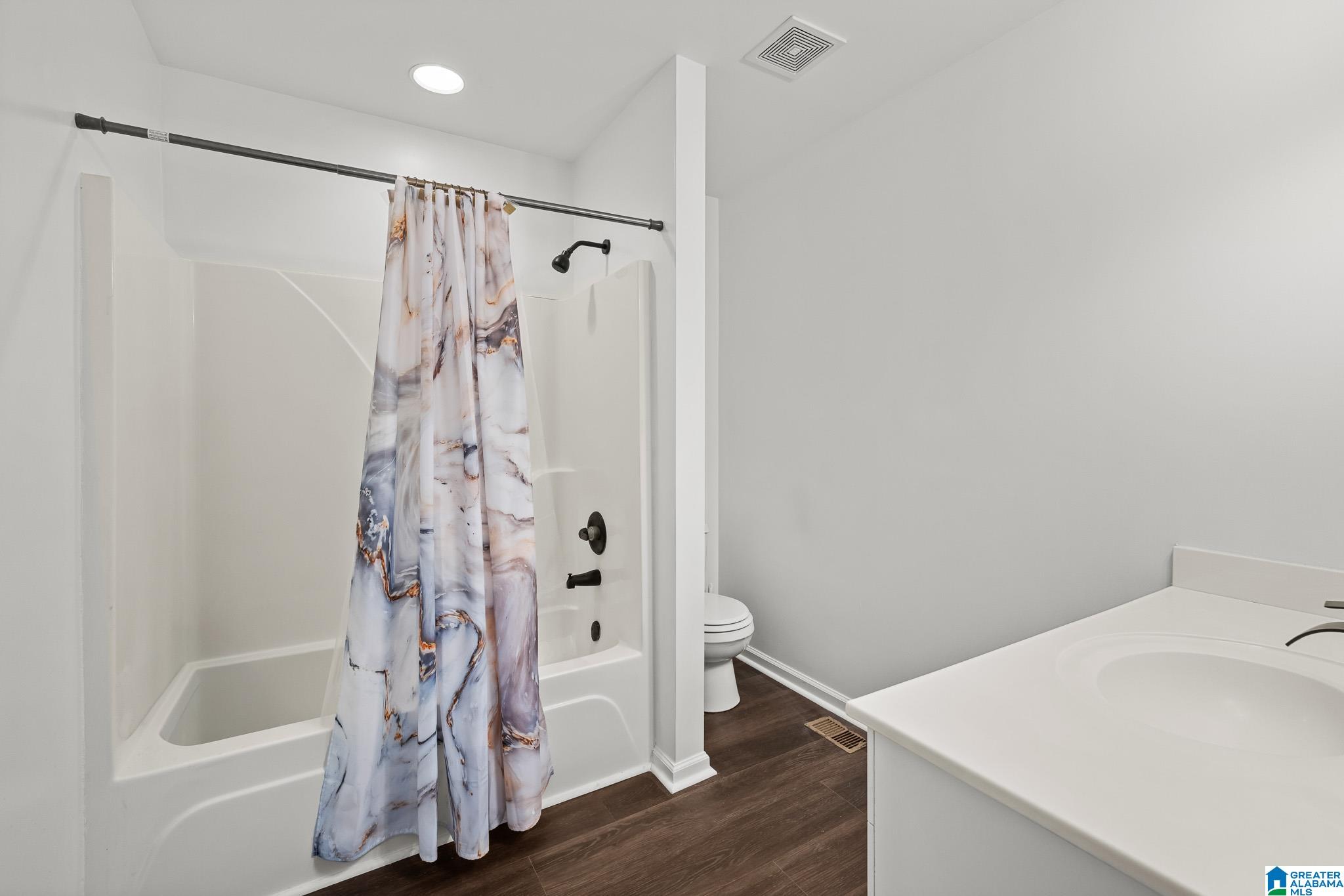 165 WATERFORD LAKE DRIVE