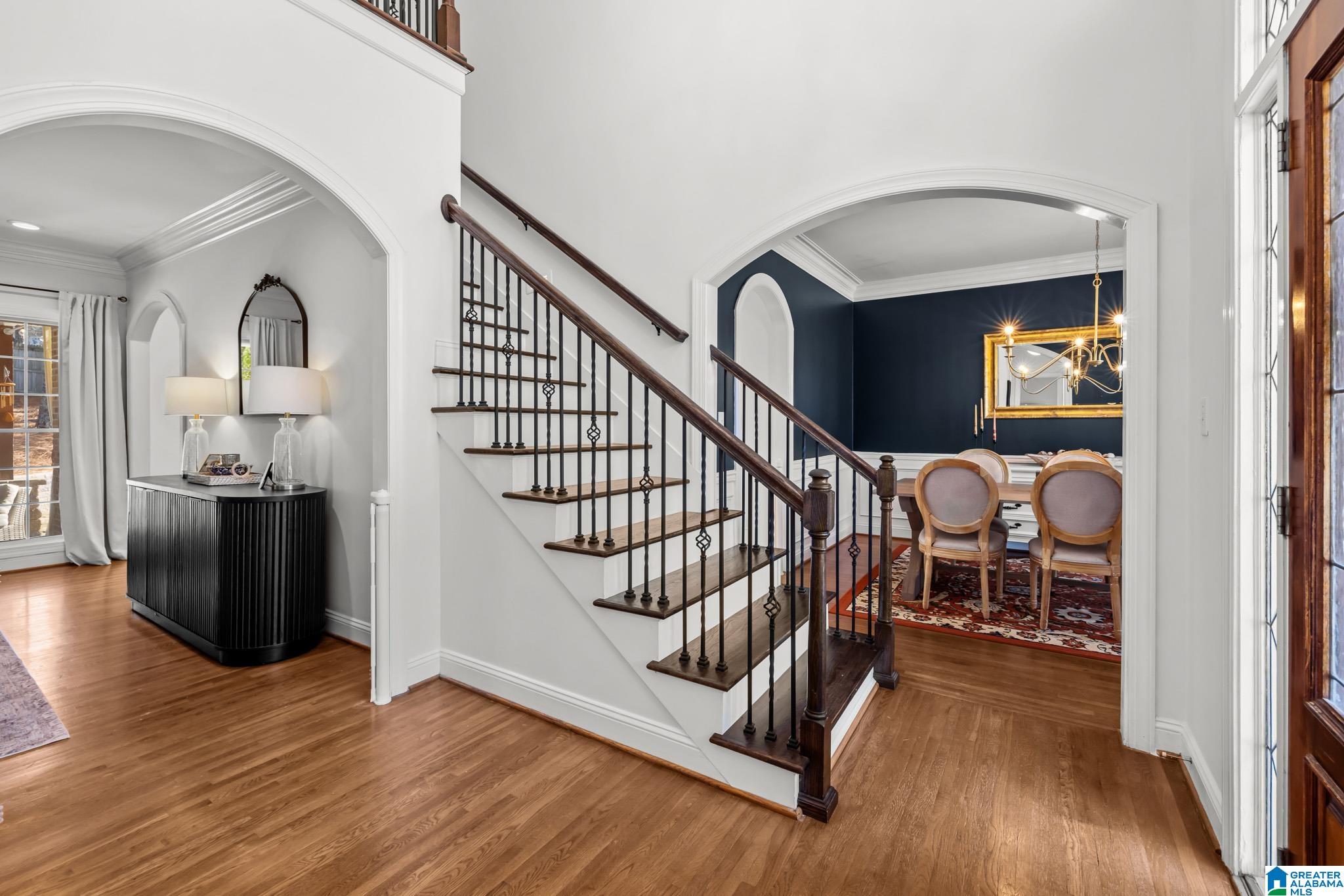 204 ESSEX DRIVE