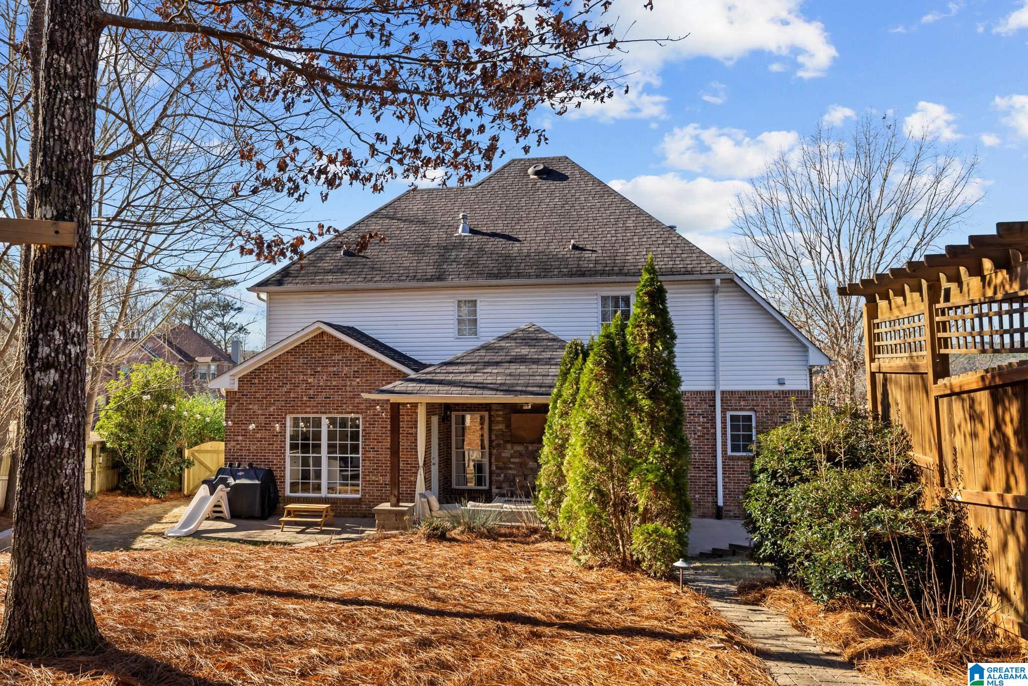 204 ESSEX DRIVE