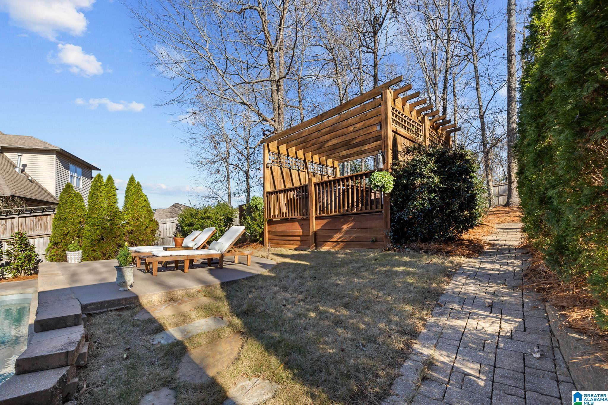 204 ESSEX DRIVE