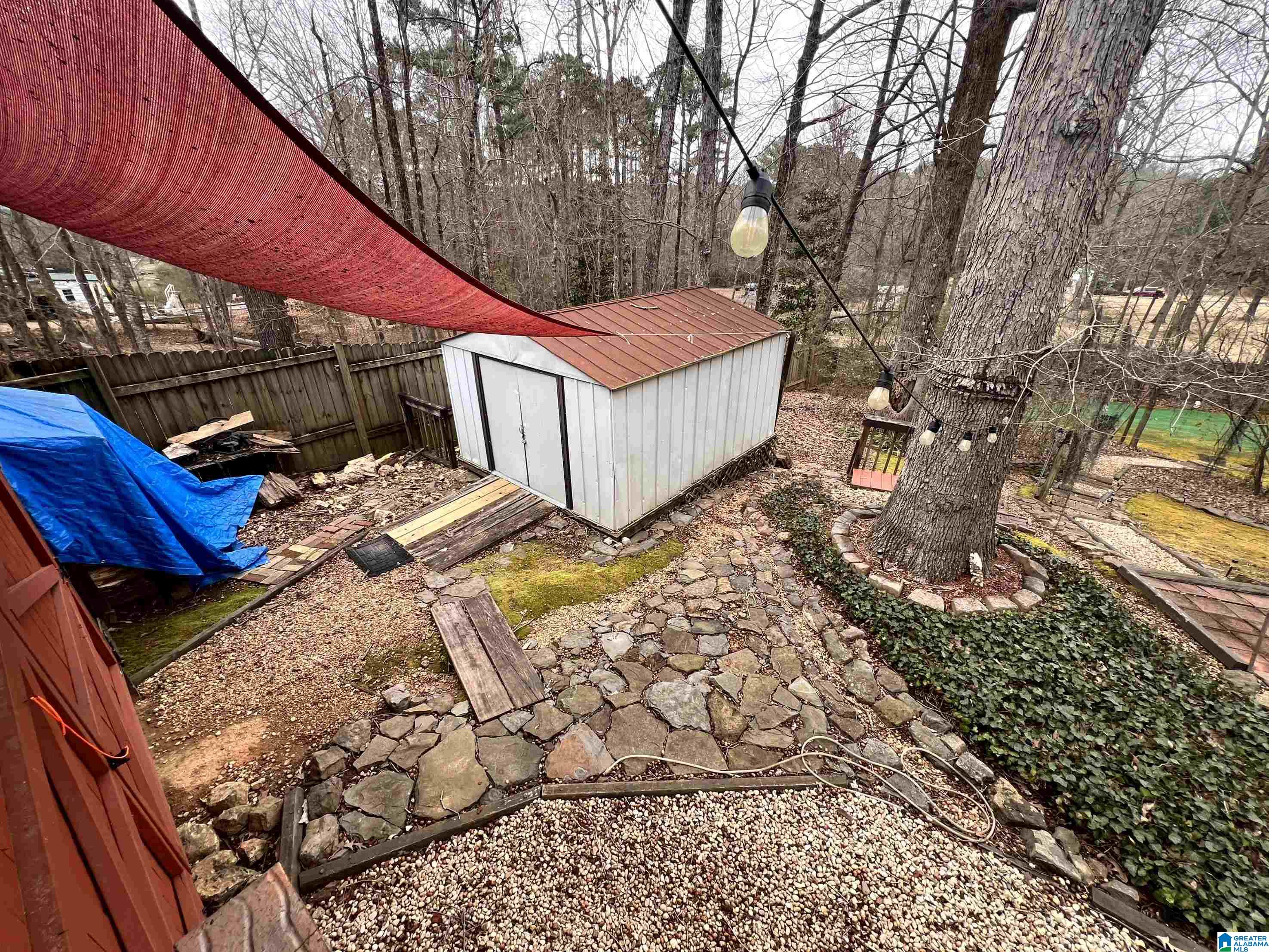 2237 LISA ANN DRIVE SE