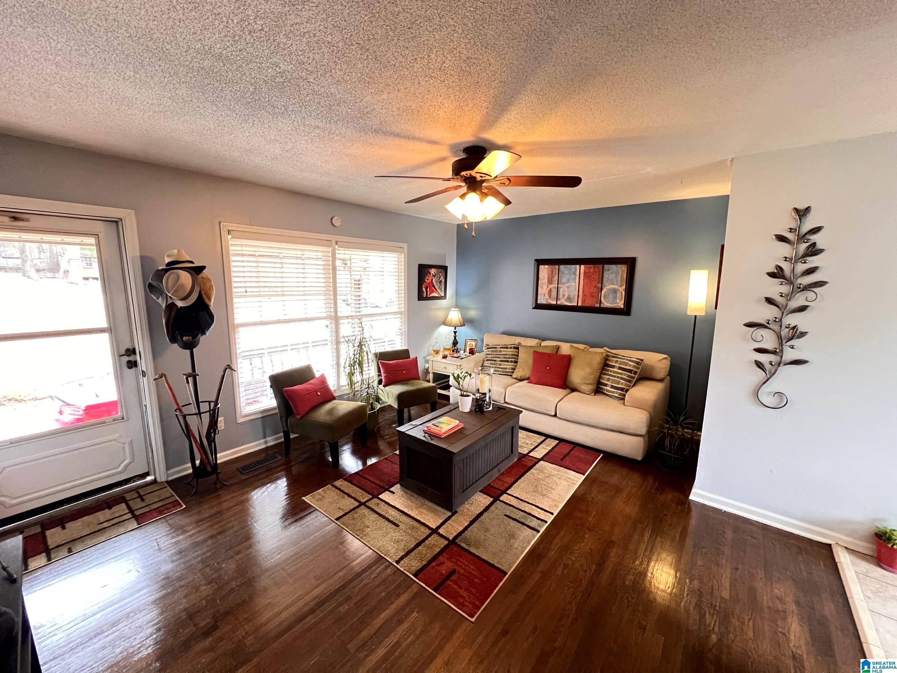 2237 LISA ANN DRIVE SE