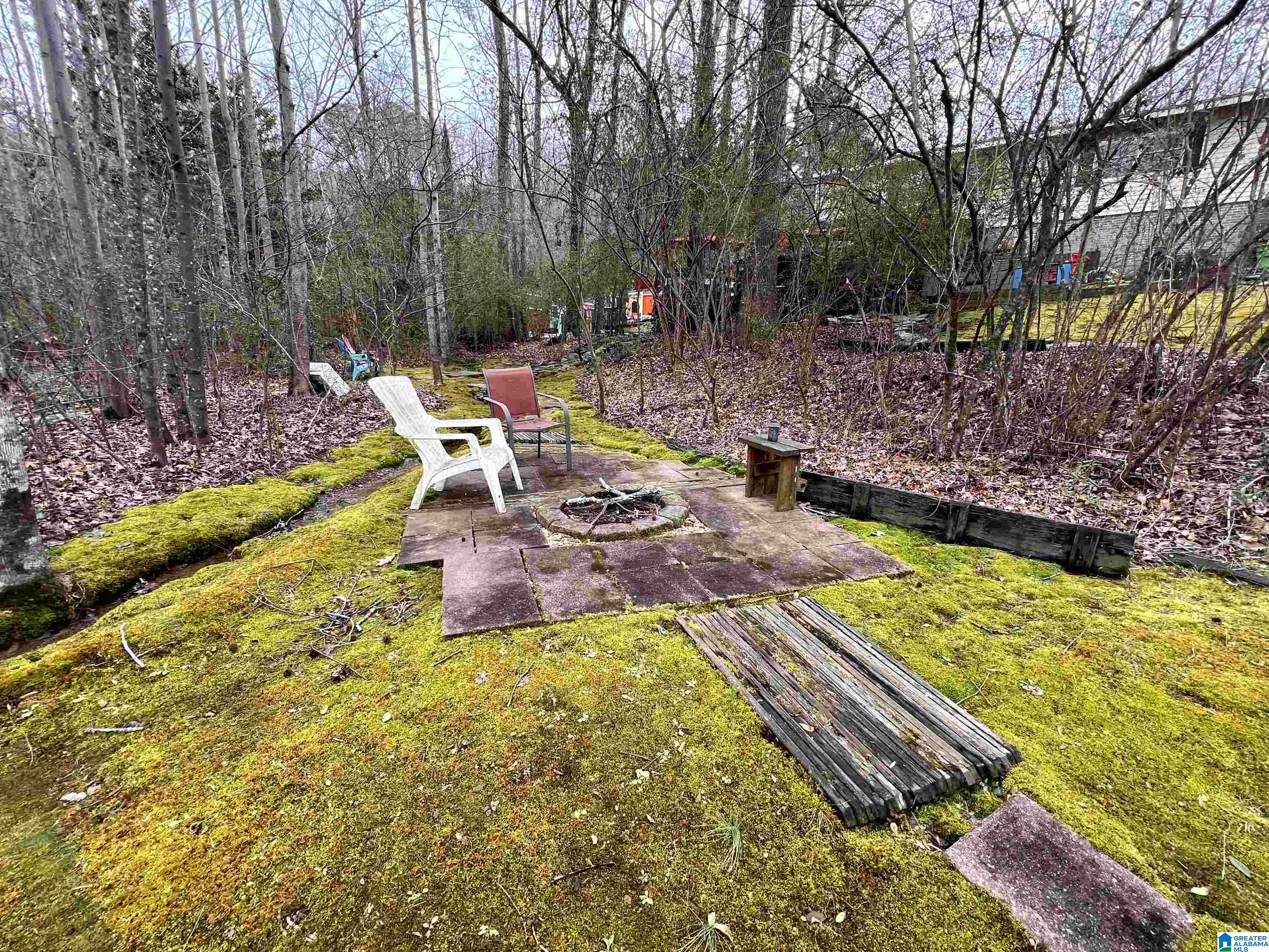 2237 LISA ANN DRIVE SE