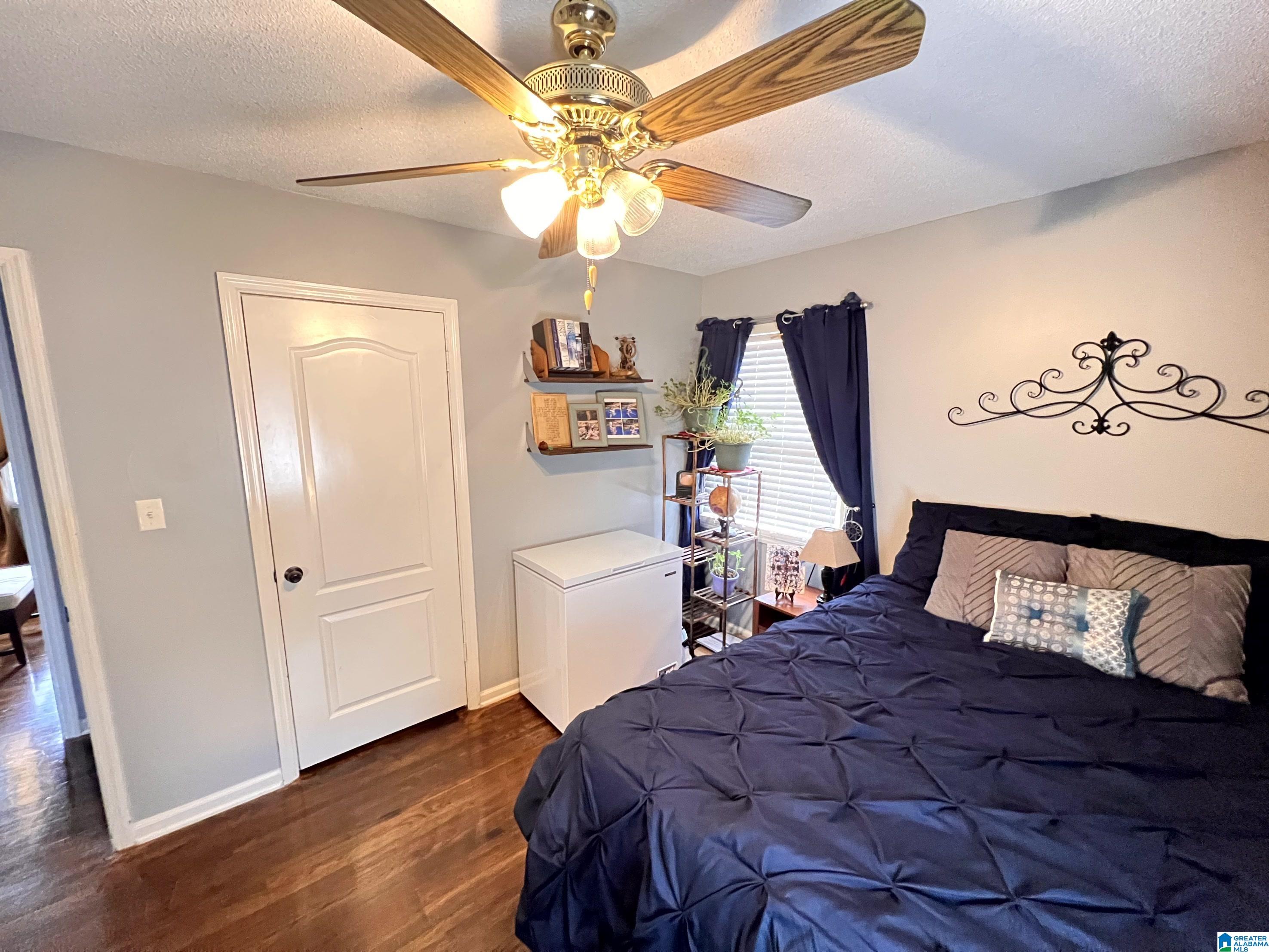 2237 LISA ANN DRIVE SE