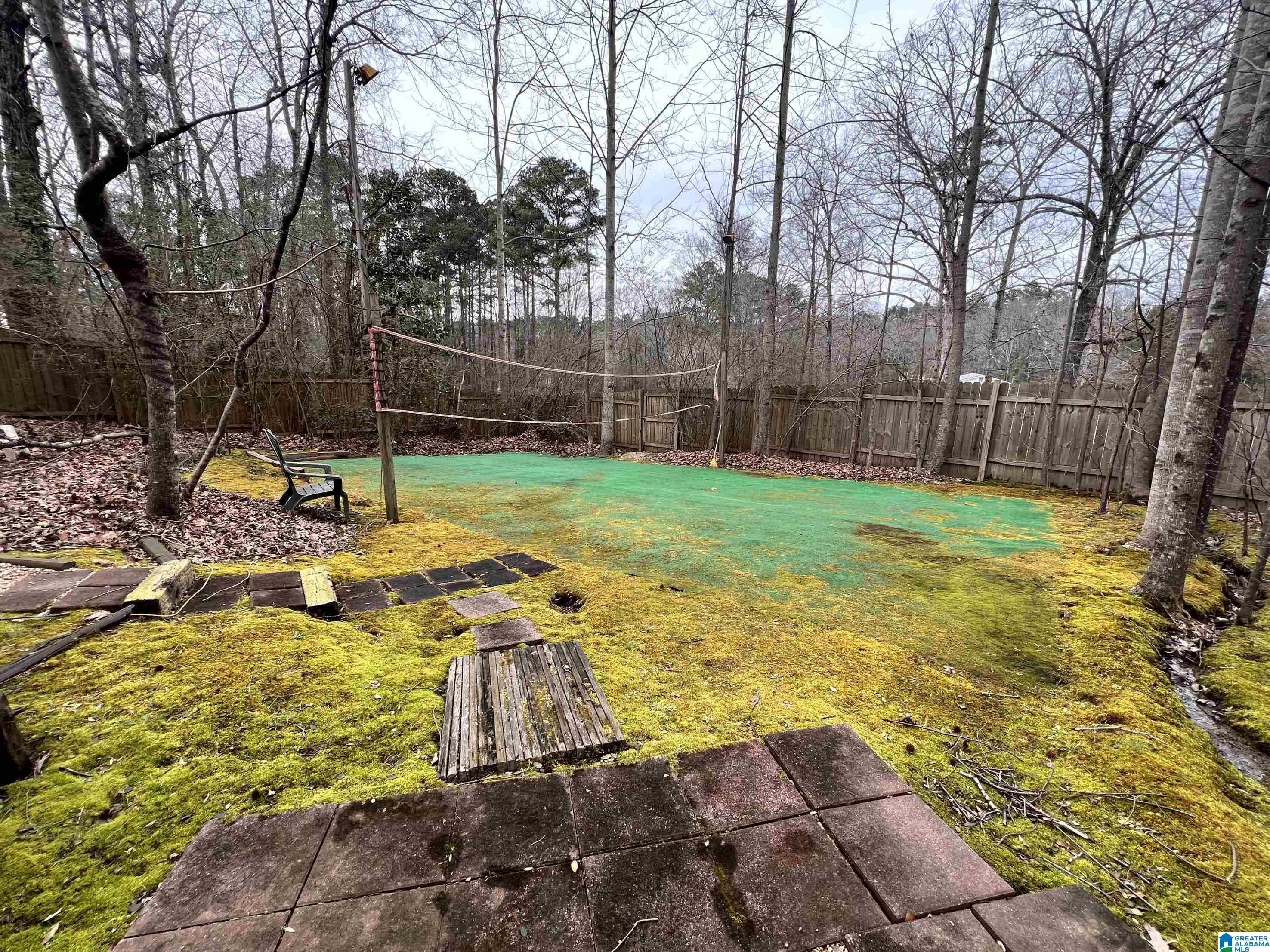 2237 LISA ANN DRIVE SE