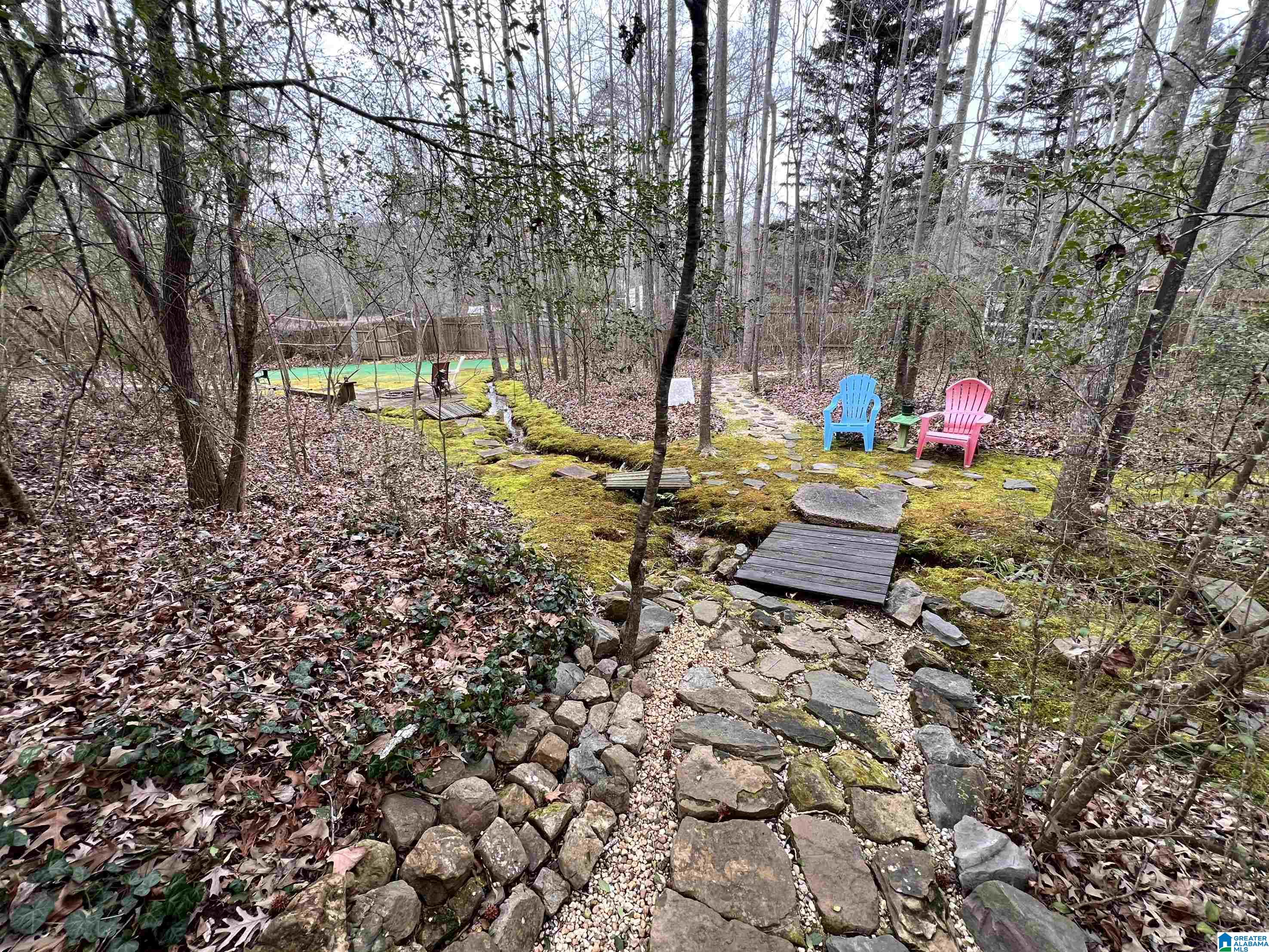 2237 LISA ANN DRIVE SE