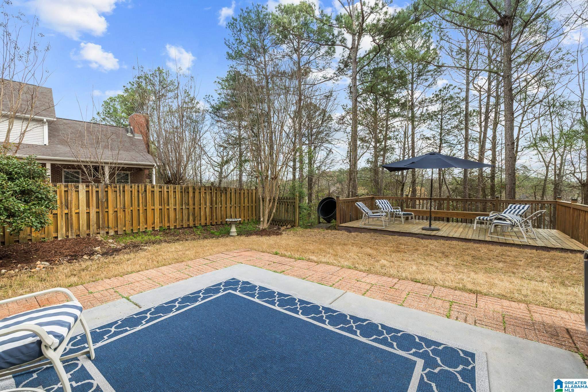 554 WHITE STONE WAY