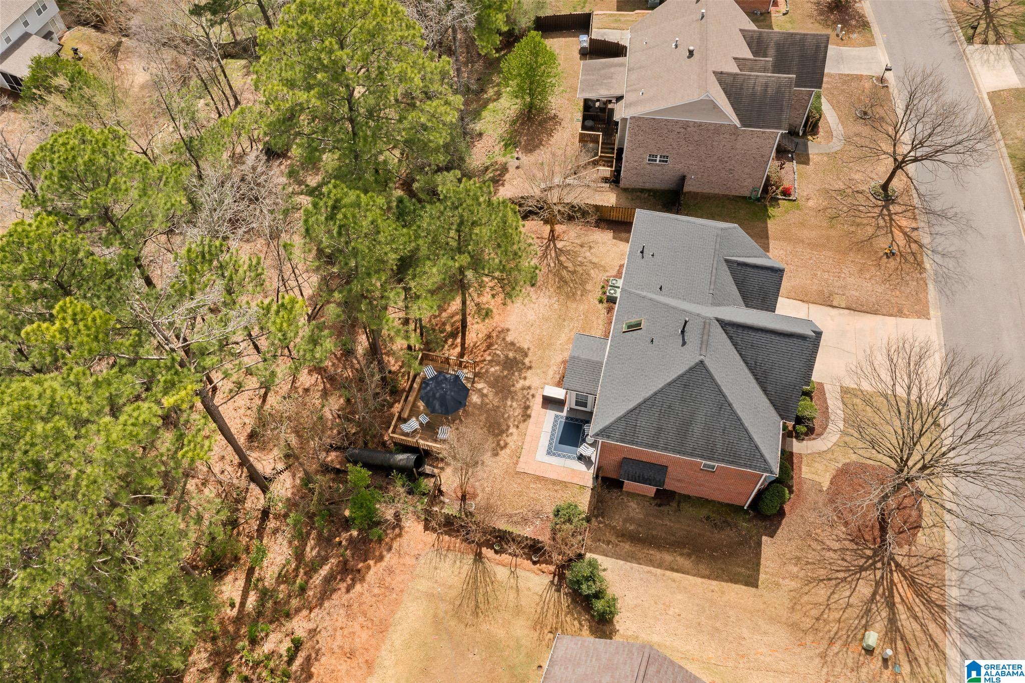 554 WHITE STONE WAY