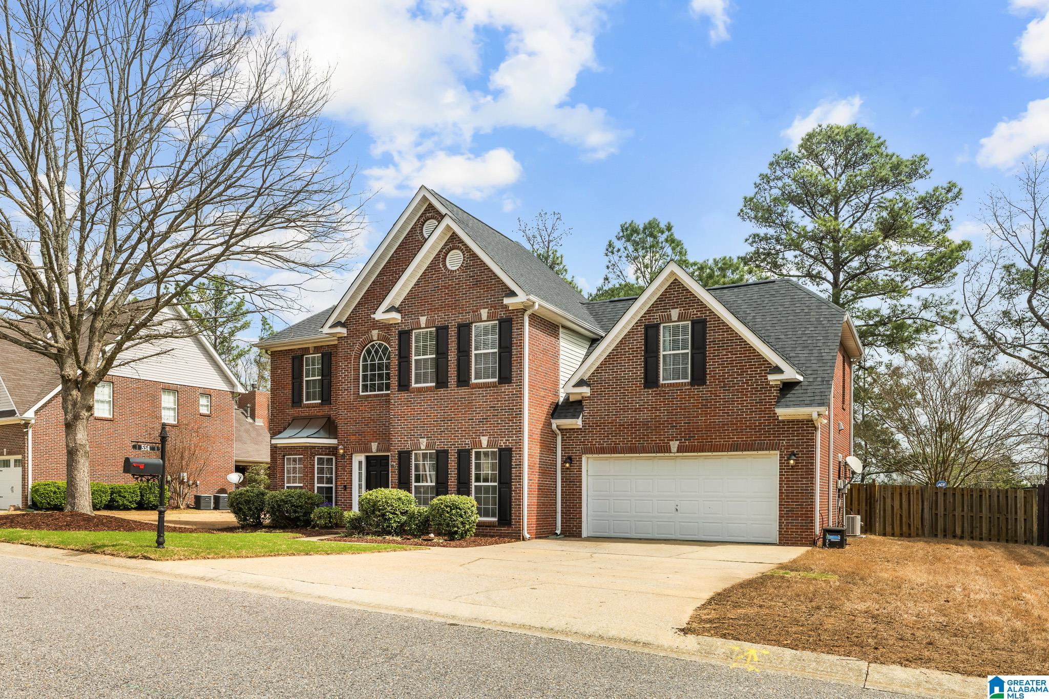554 WHITE STONE WAY