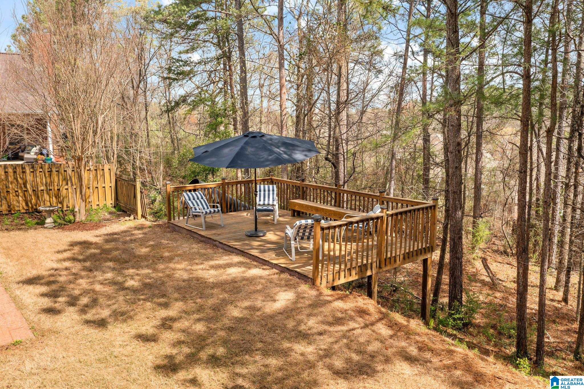 554 WHITE STONE WAY