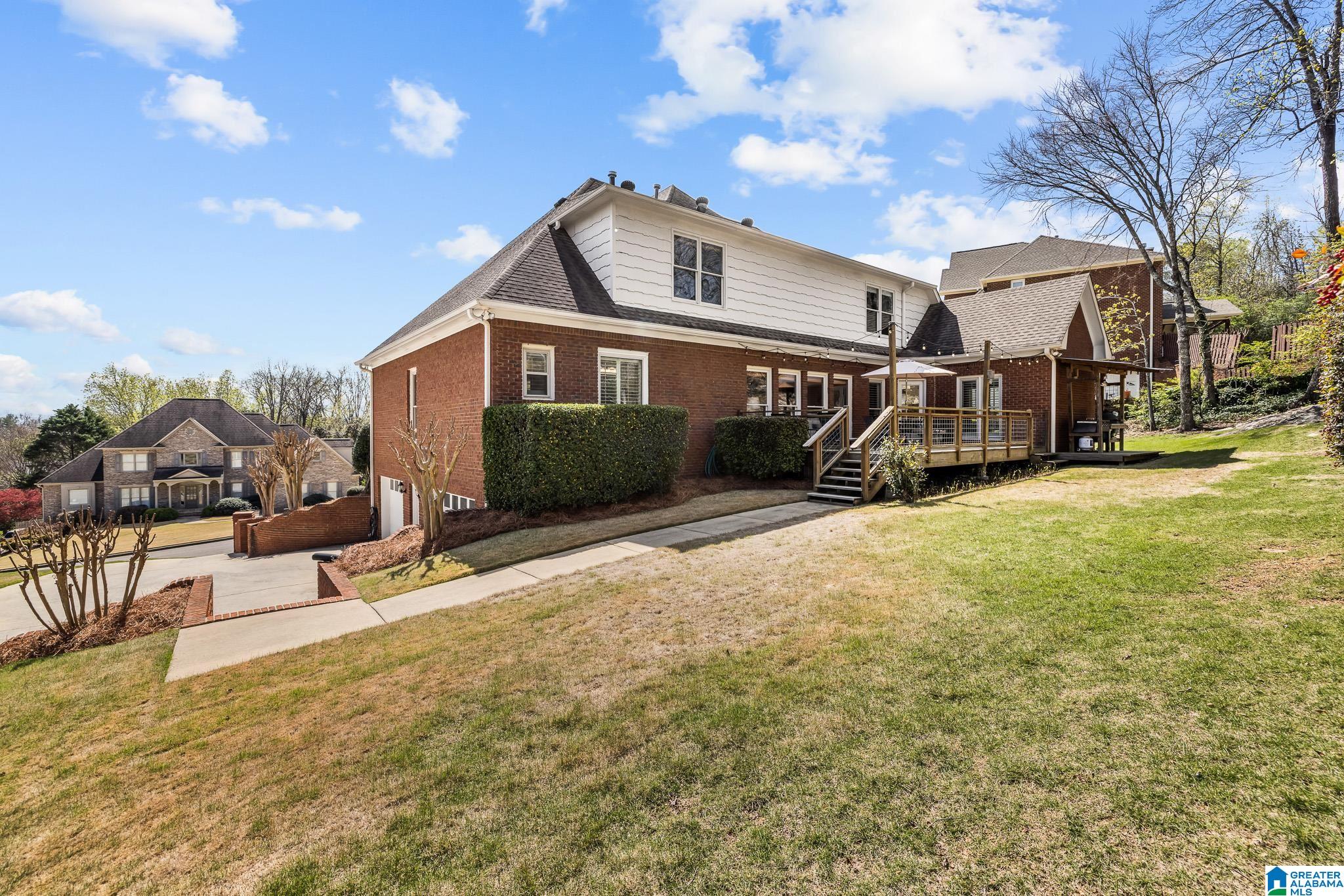 6112 RUSHING PARC LANE