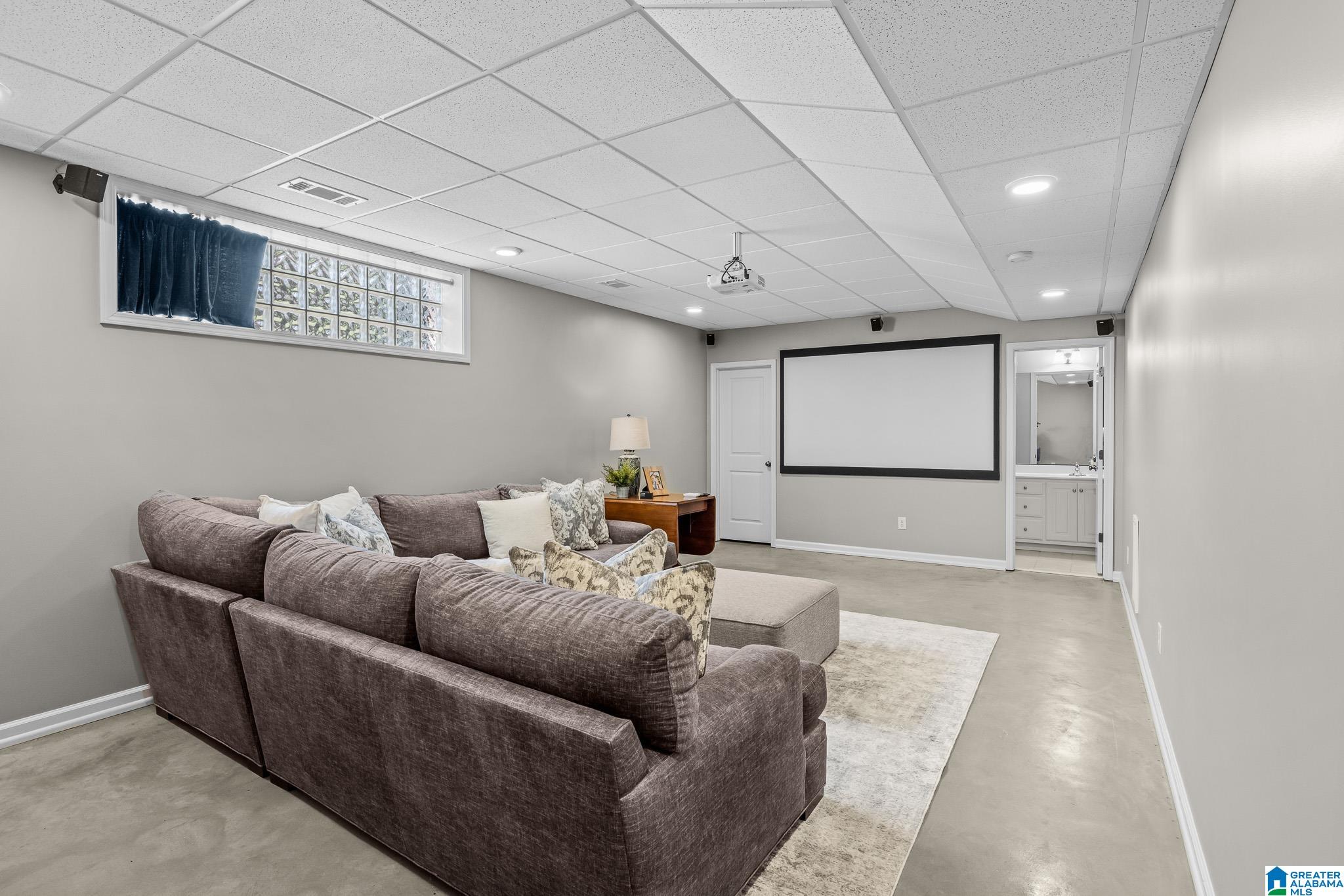 6112 RUSHING PARC LANE