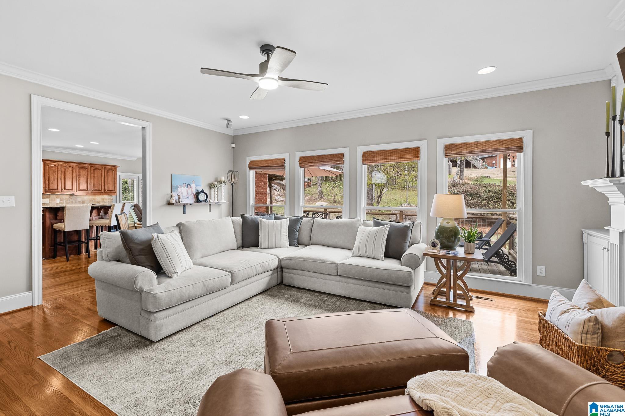 6112 RUSHING PARC LANE