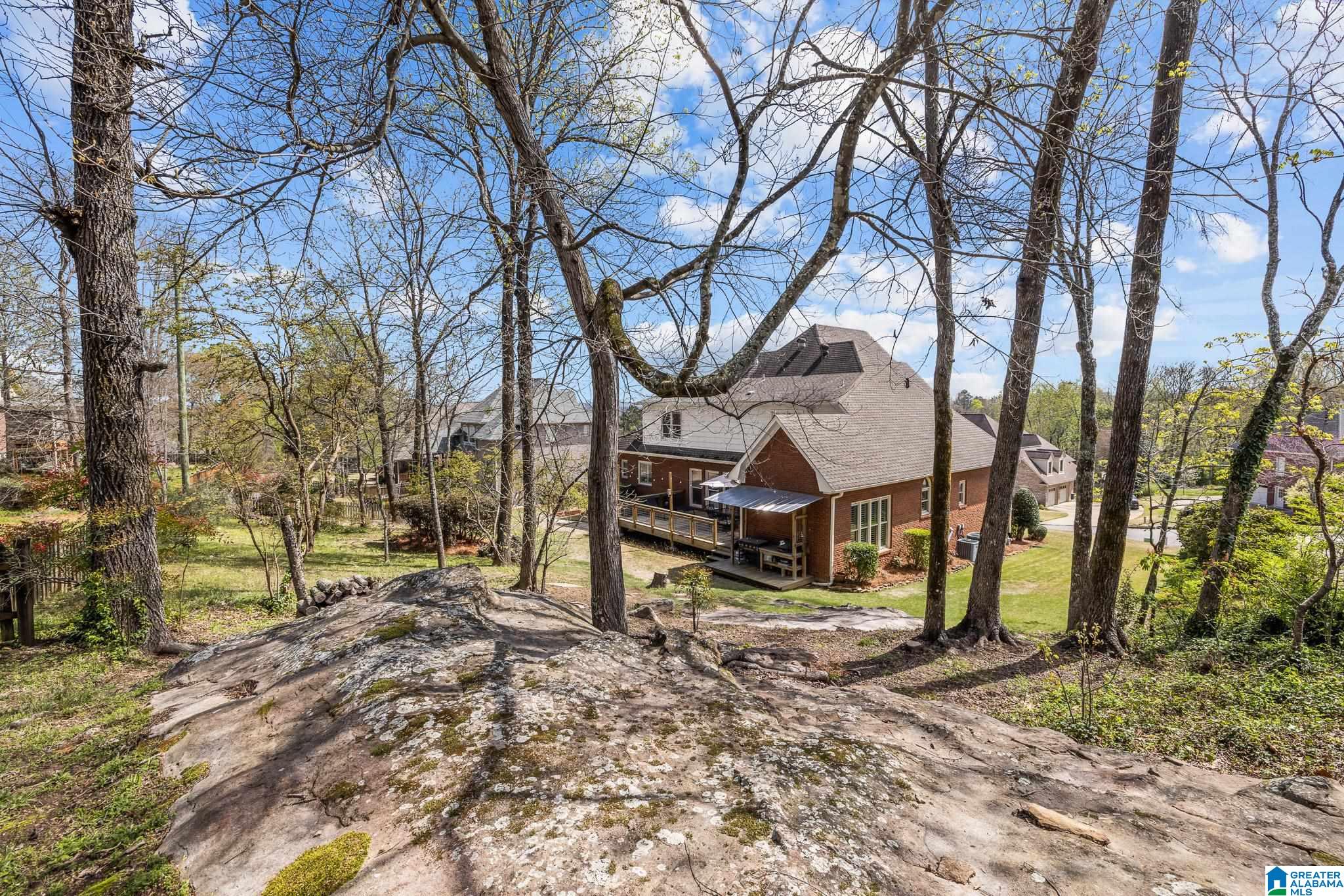 6112 RUSHING PARC LANE