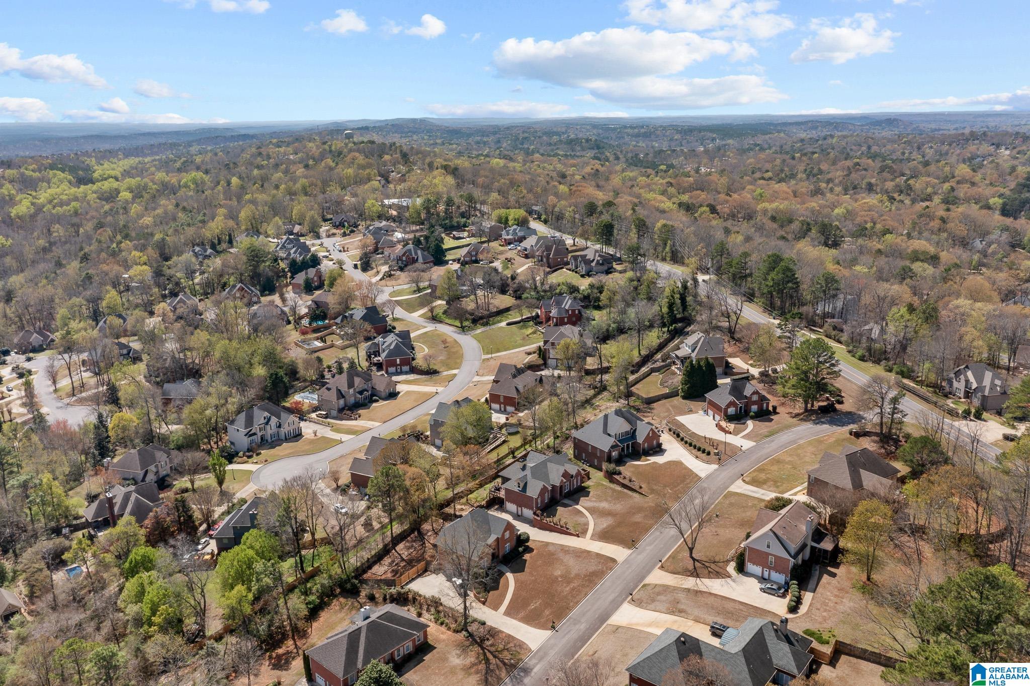 6112 RUSHING PARC LANE