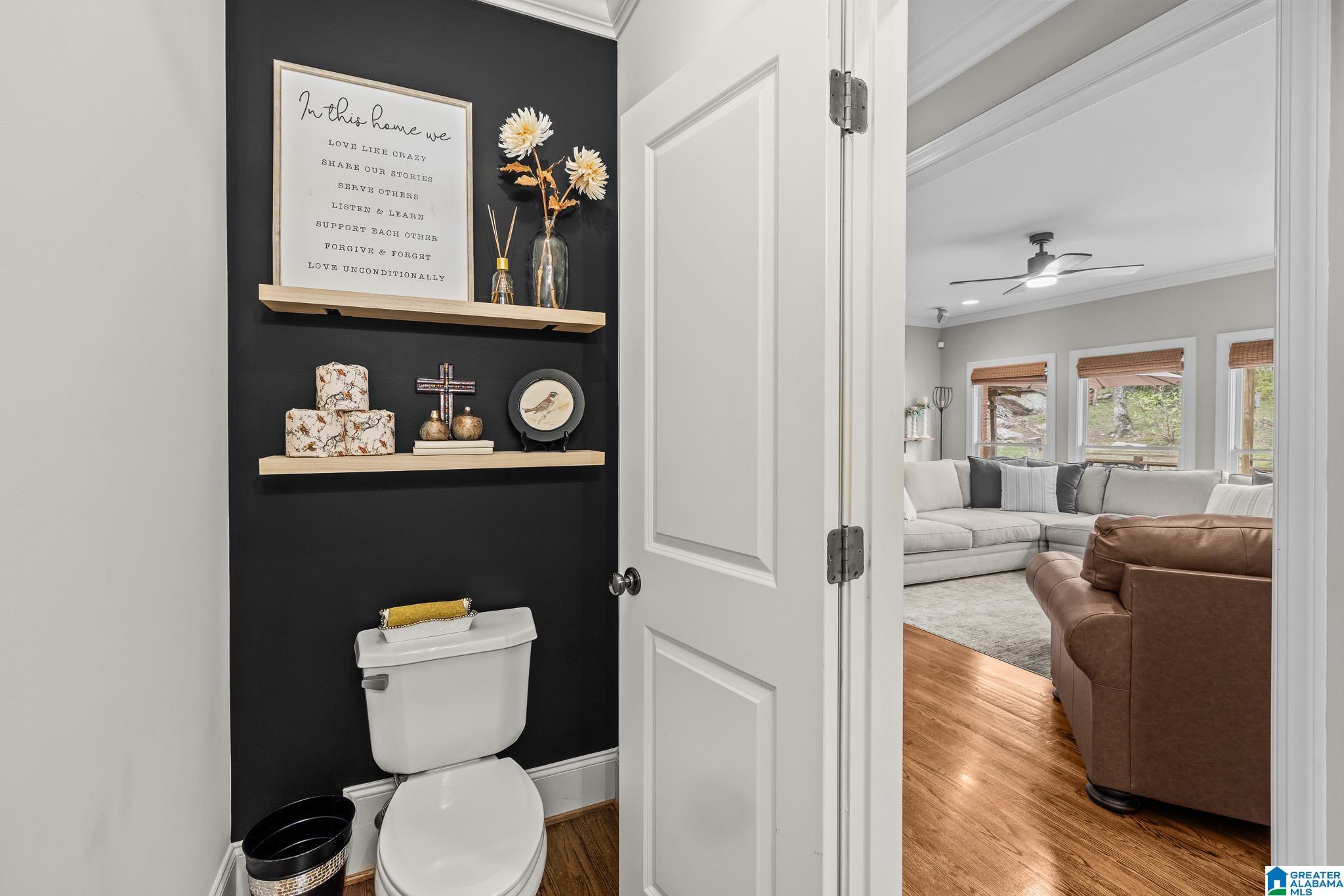 6112 RUSHING PARC LANE