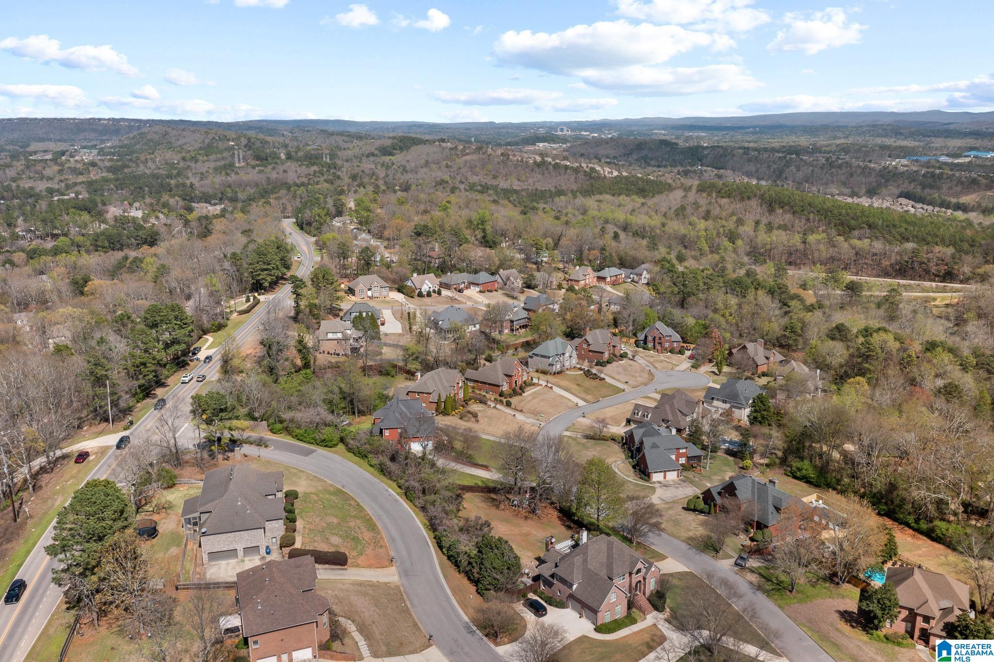 6112 RUSHING PARC LANE