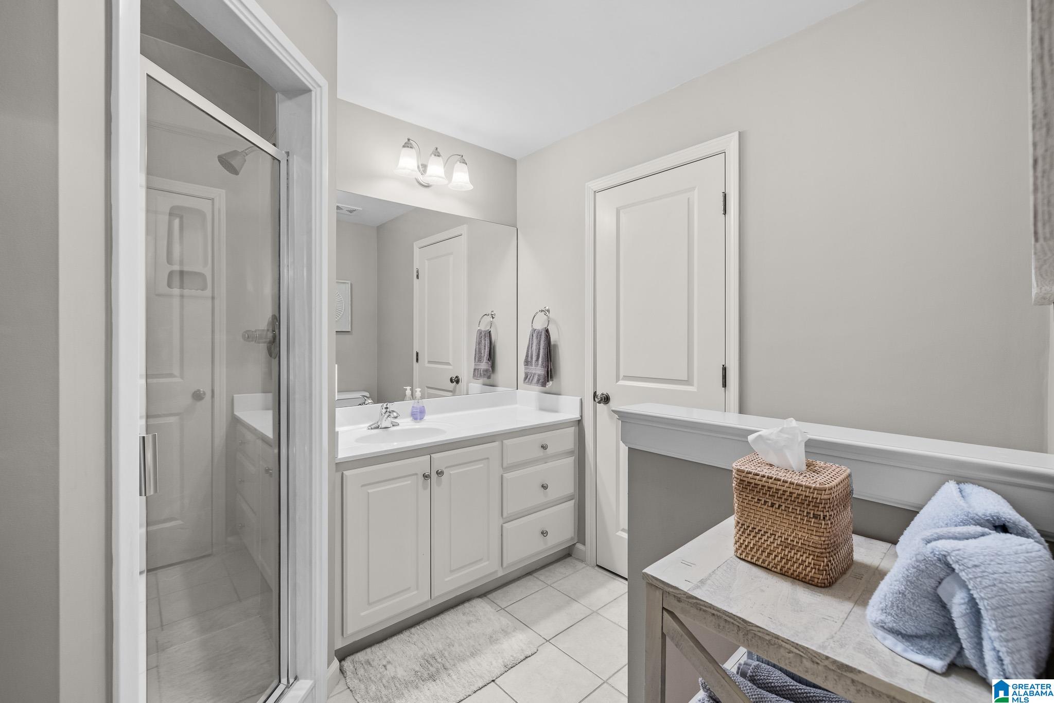 6112 RUSHING PARC LANE