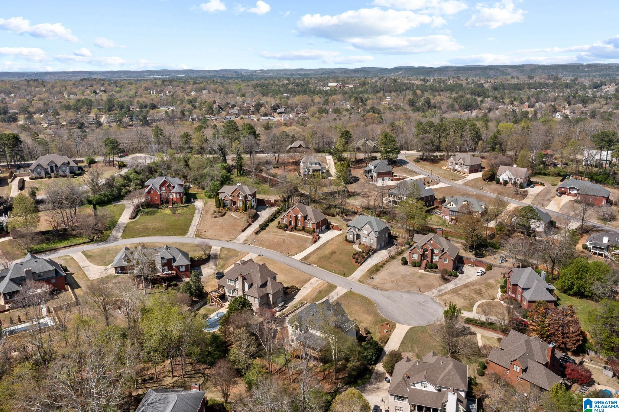 6112 RUSHING PARC LANE