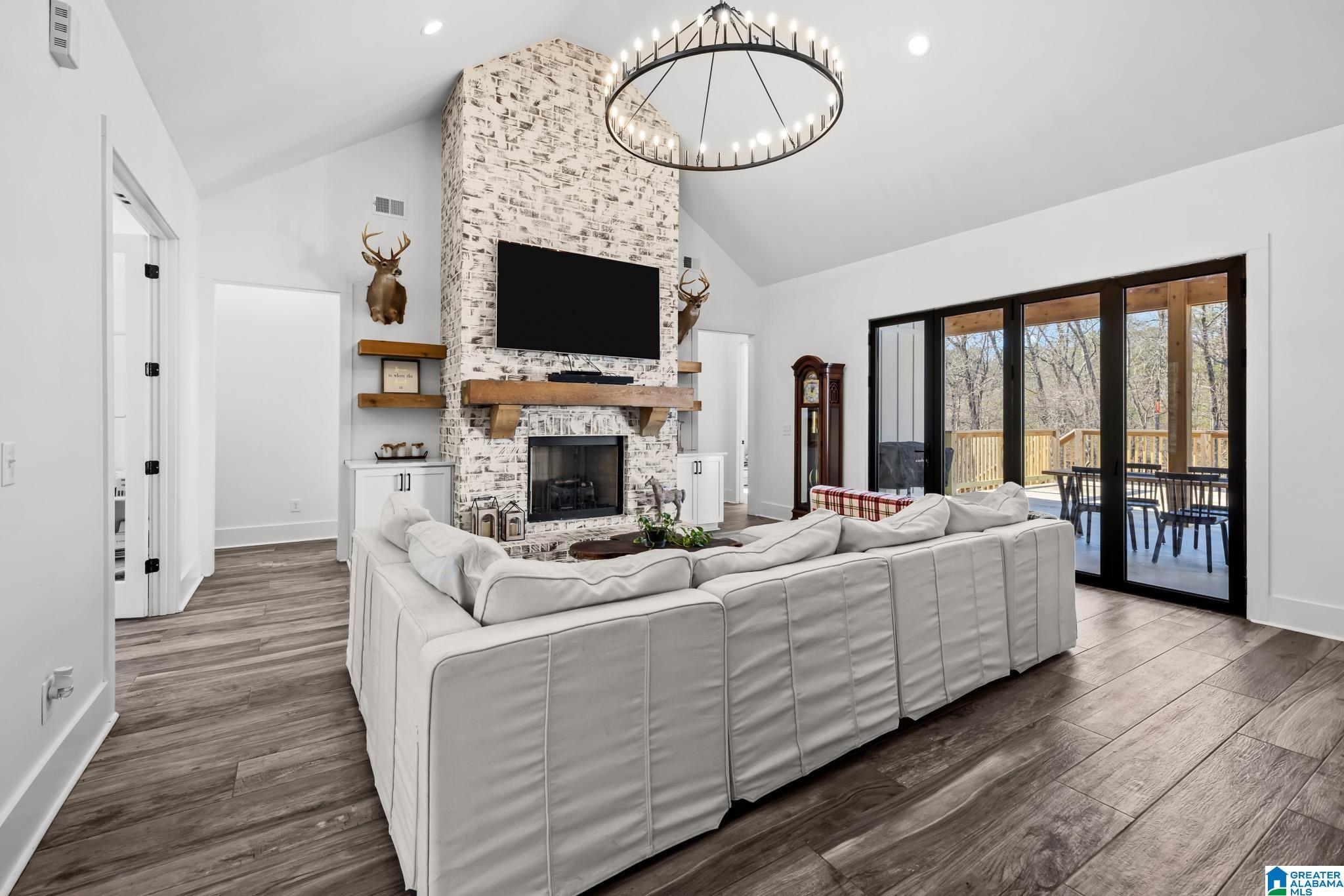 8131 PECAN DRIVE