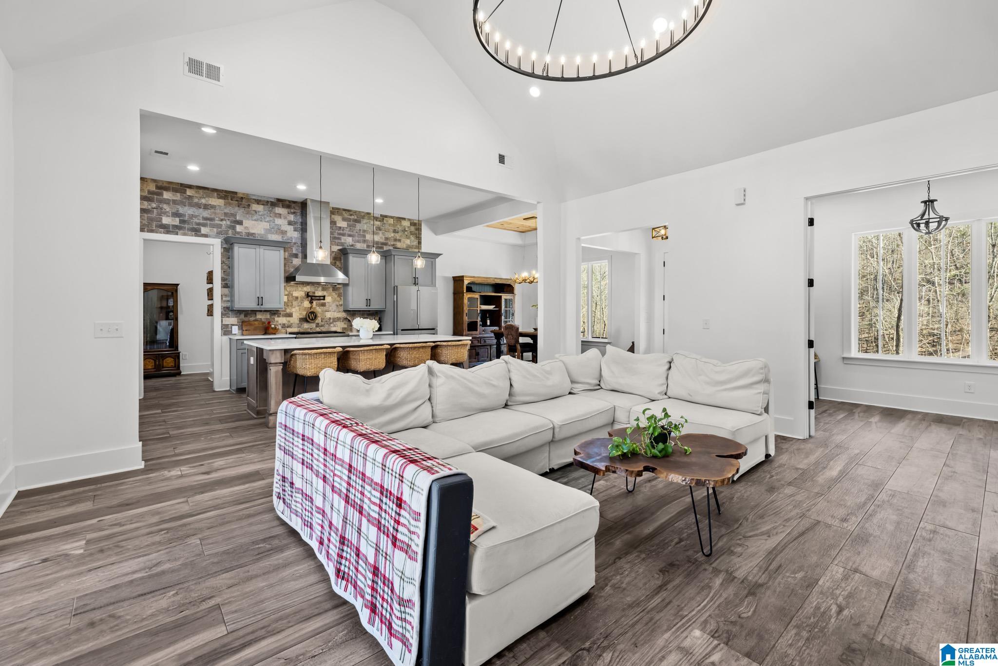 8131 PECAN DRIVE