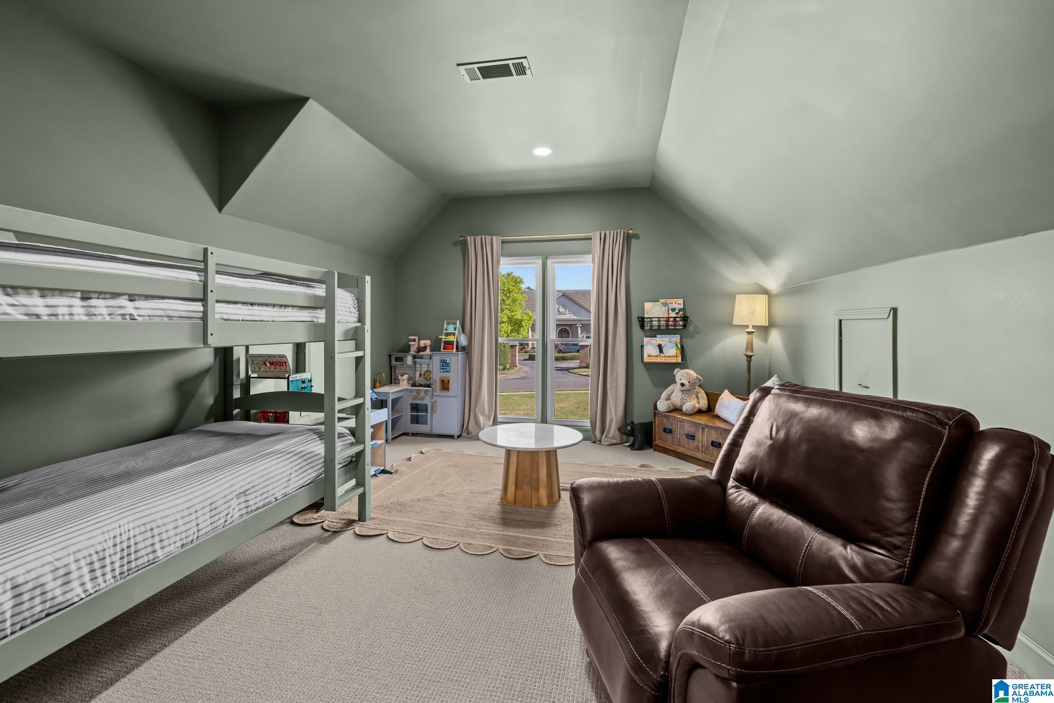 4841 SOUTHLAKE PARKWAY