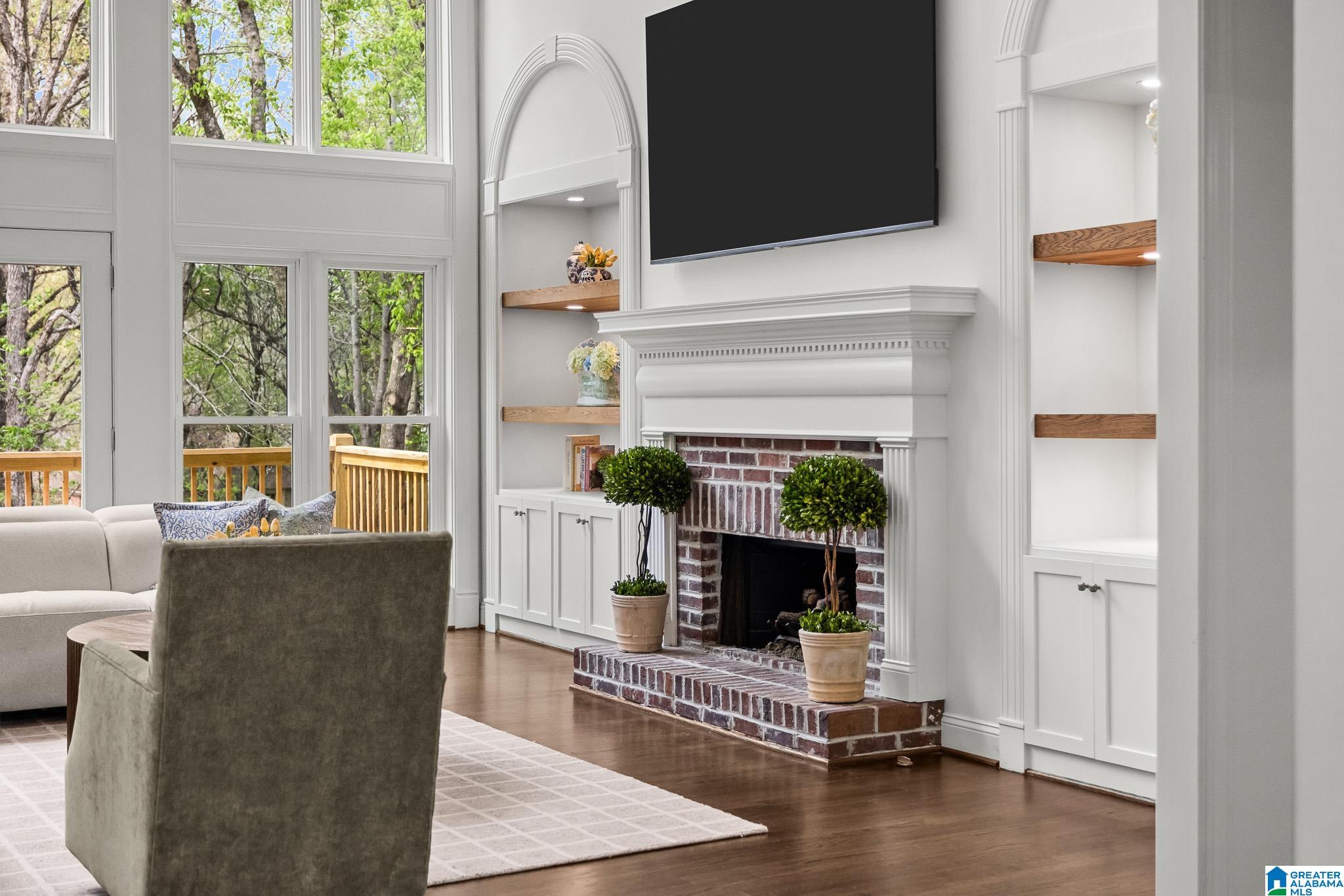 4841 SOUTHLAKE PARKWAY