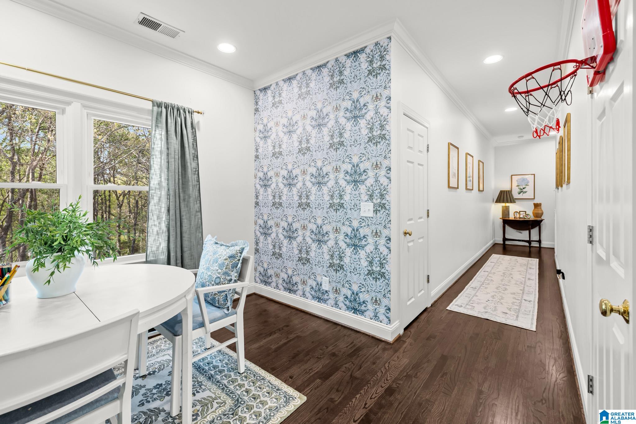 4841 SOUTHLAKE PARKWAY