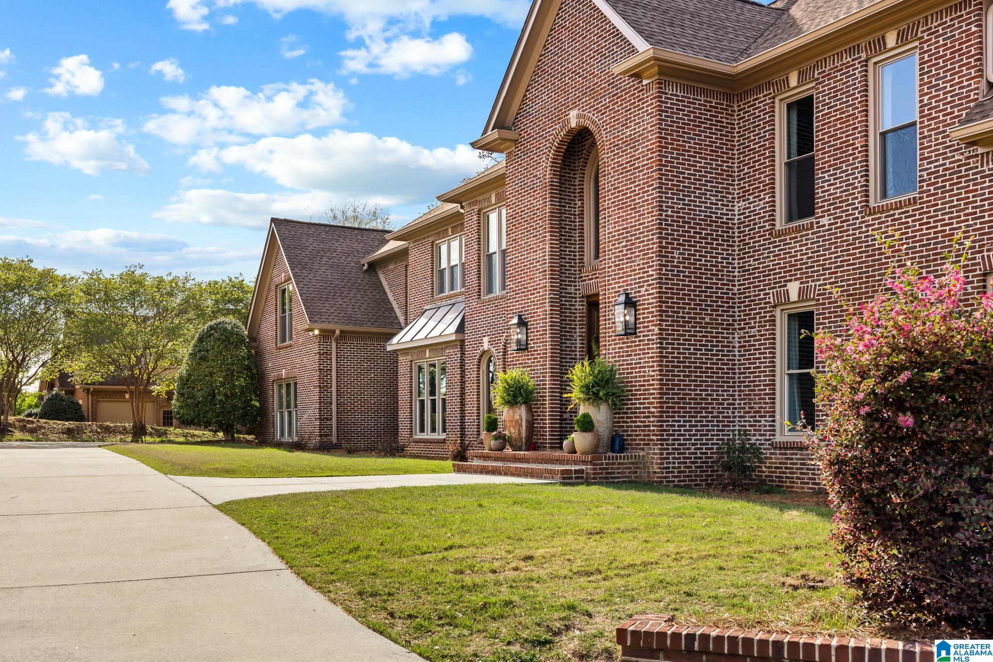 4841 SOUTHLAKE PARKWAY