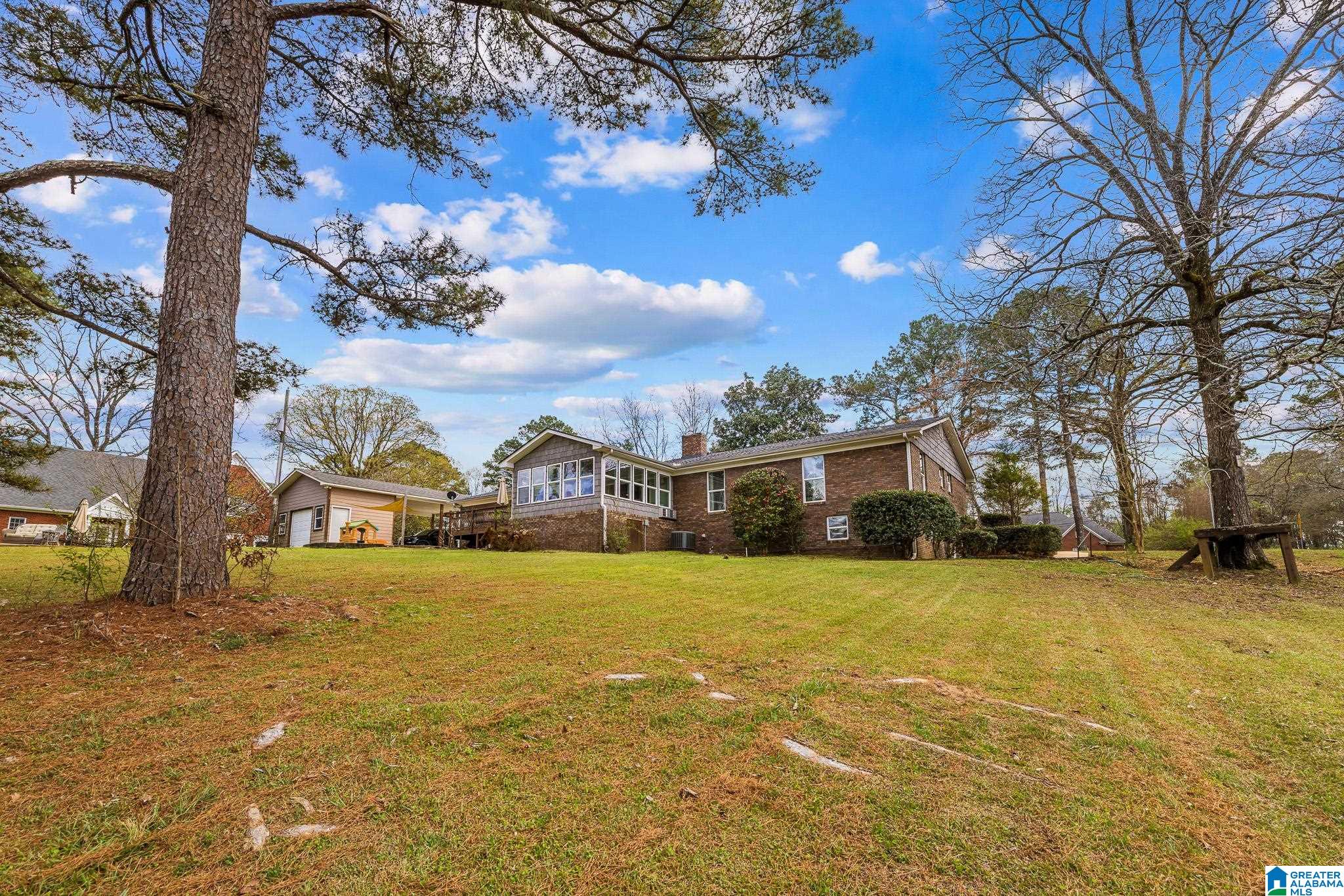 7380 MORRIS LANE