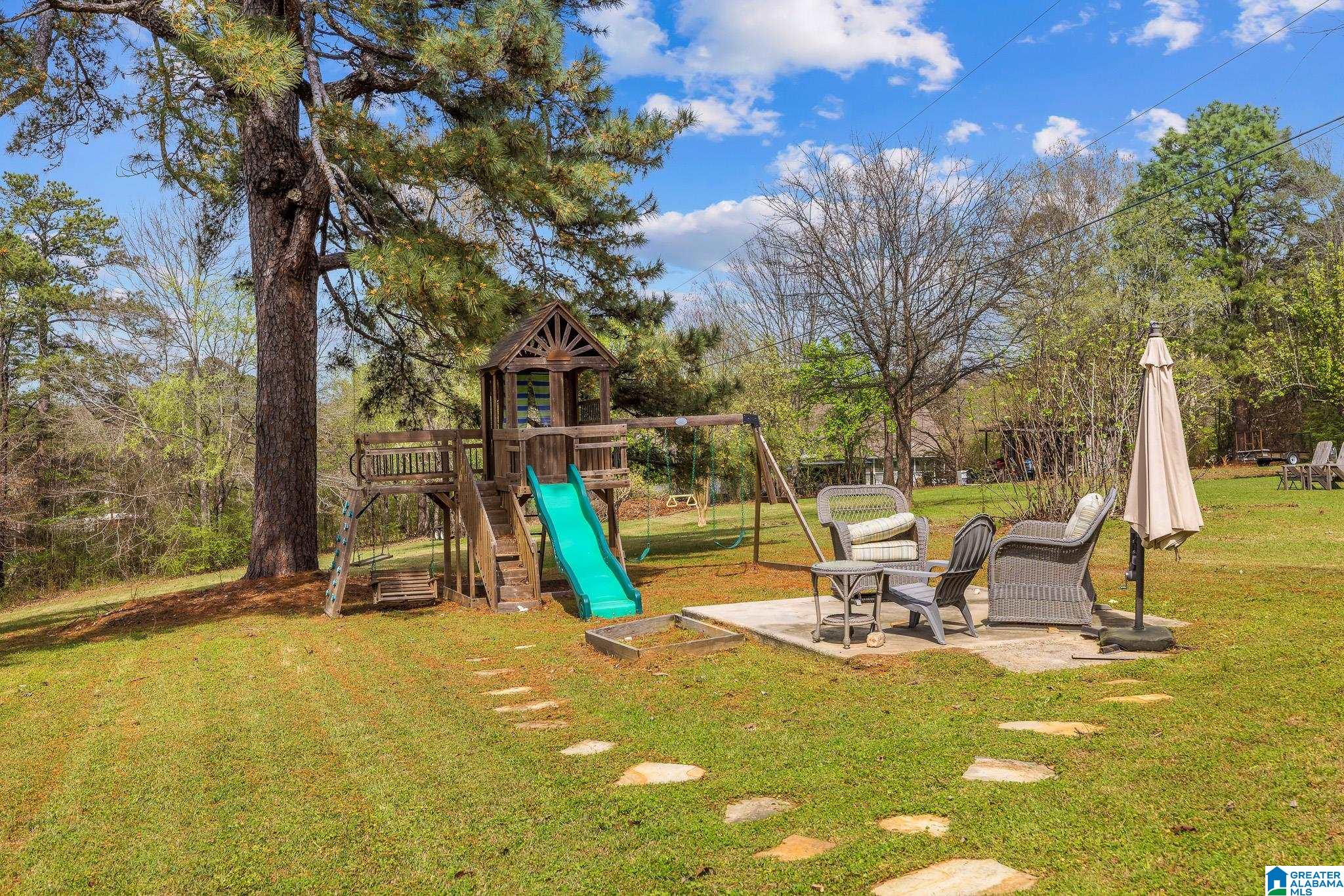 7380 MORRIS LANE