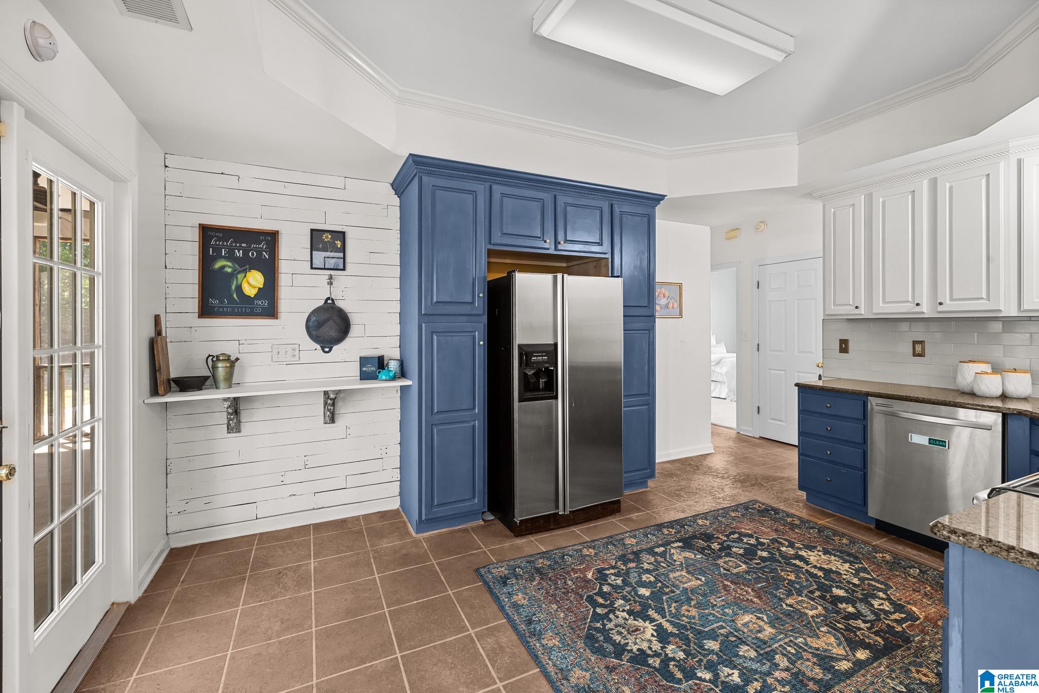 466 CEDAR GROVE LANE
