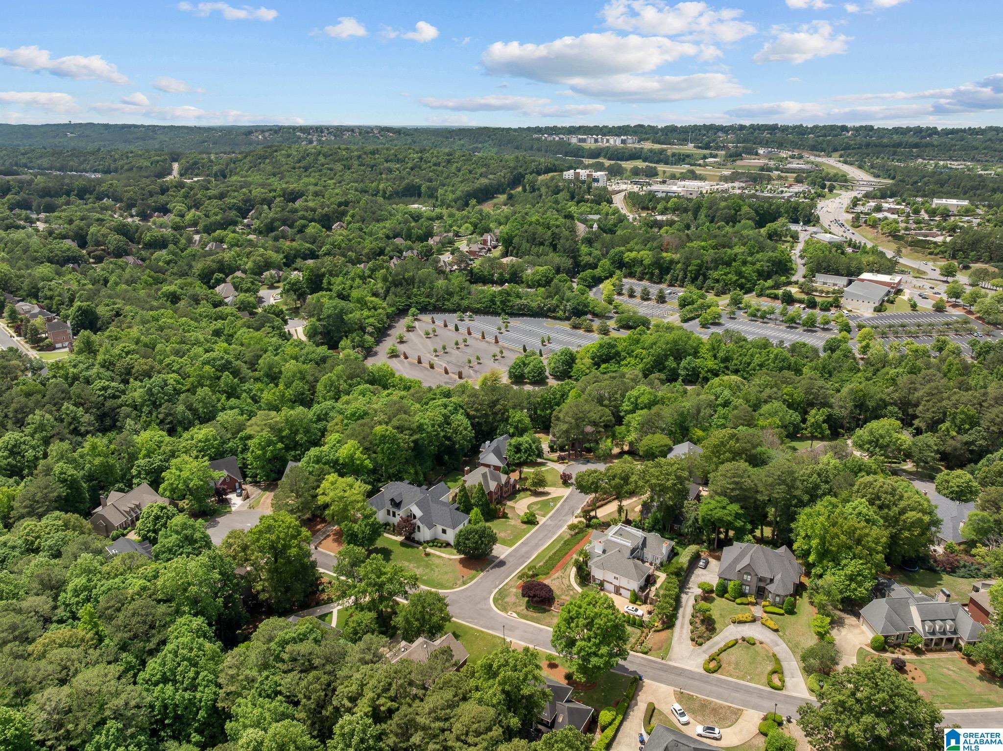 504 HILLOCK TRACE