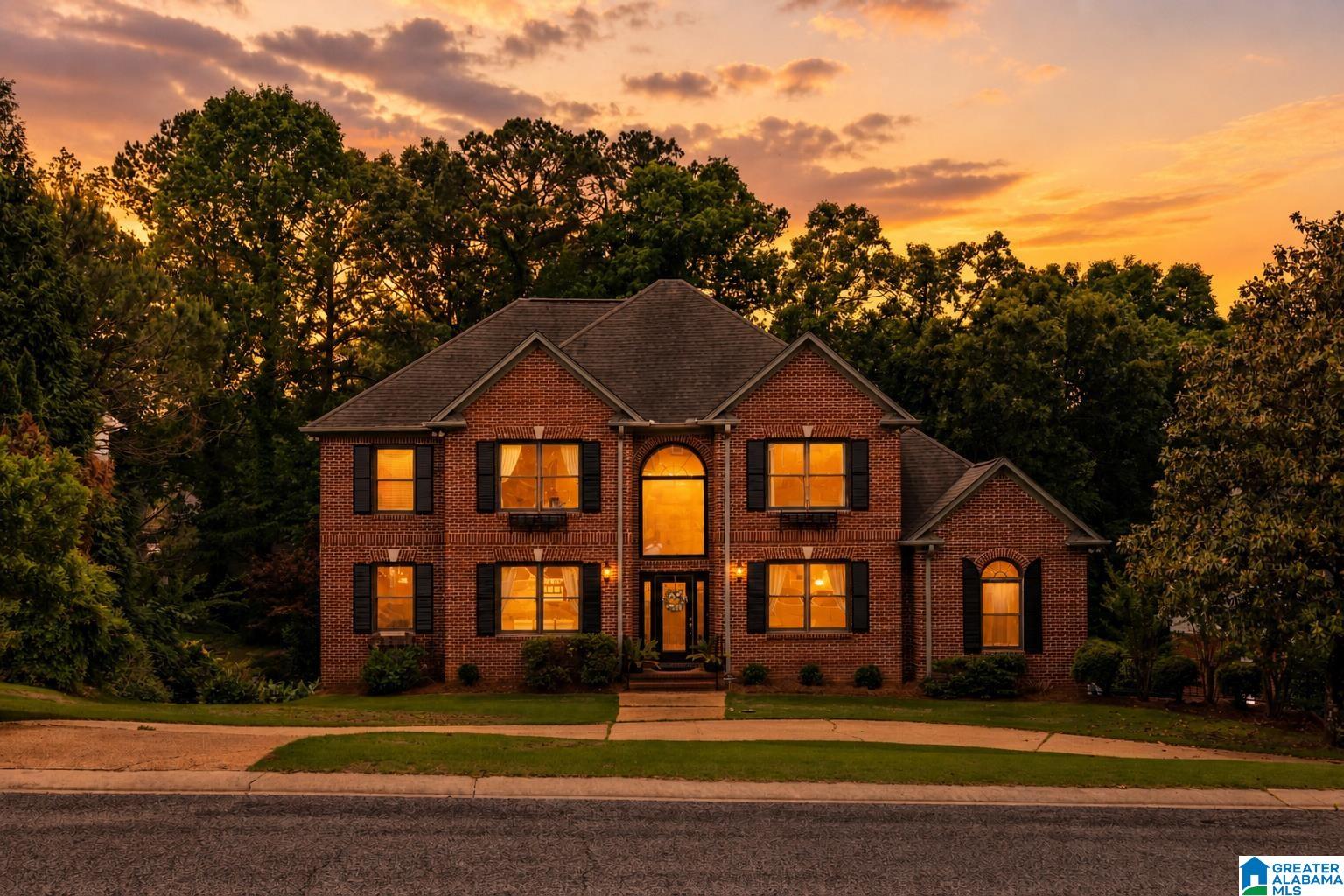 504 HILLOCK TRACE