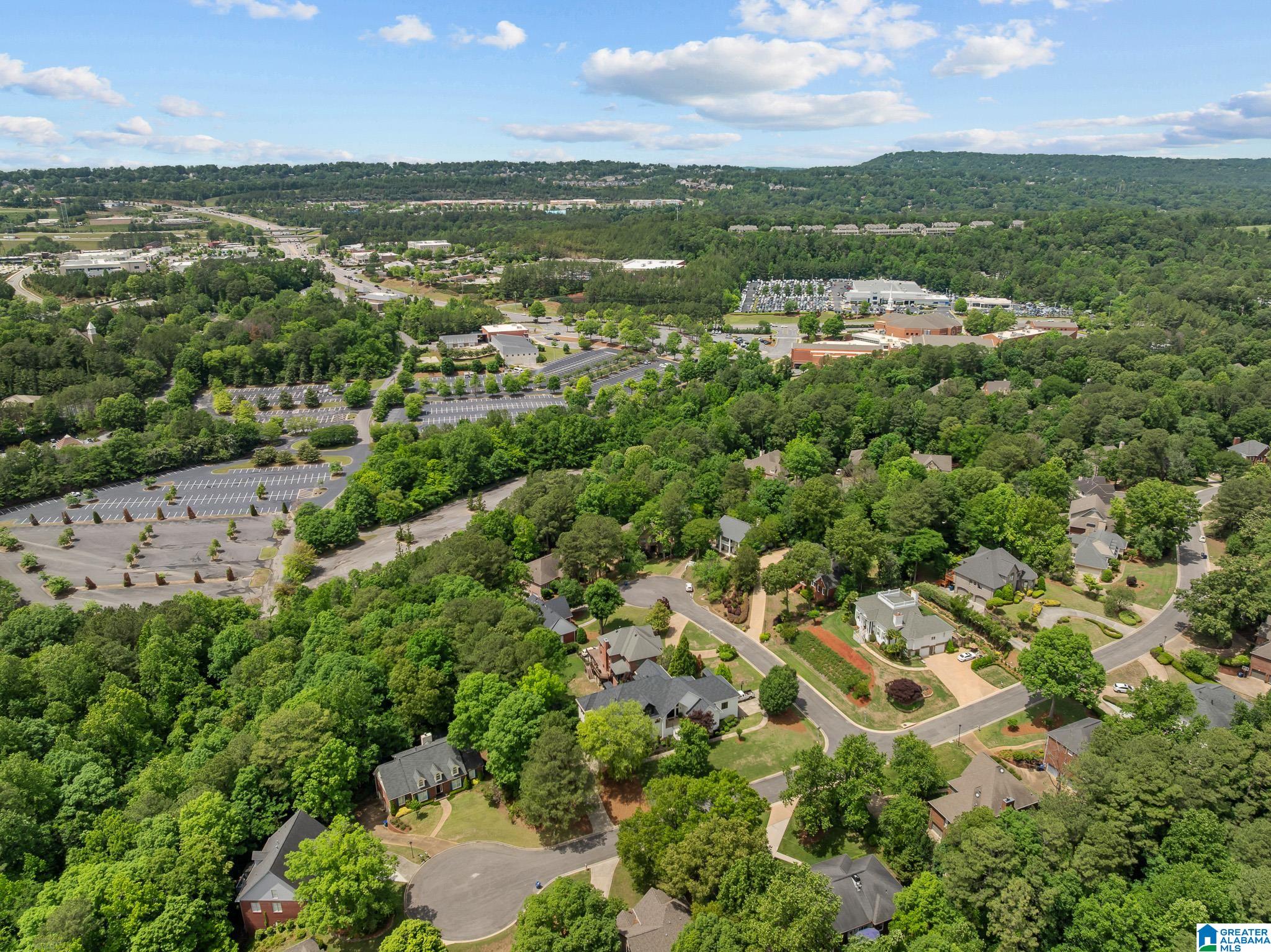 504 HILLOCK TRACE