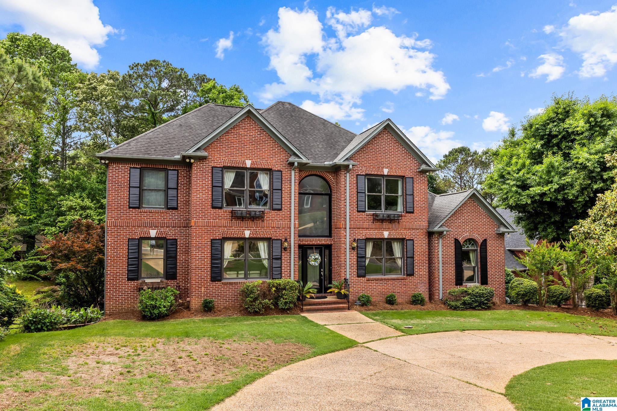 504 HILLOCK TRACE