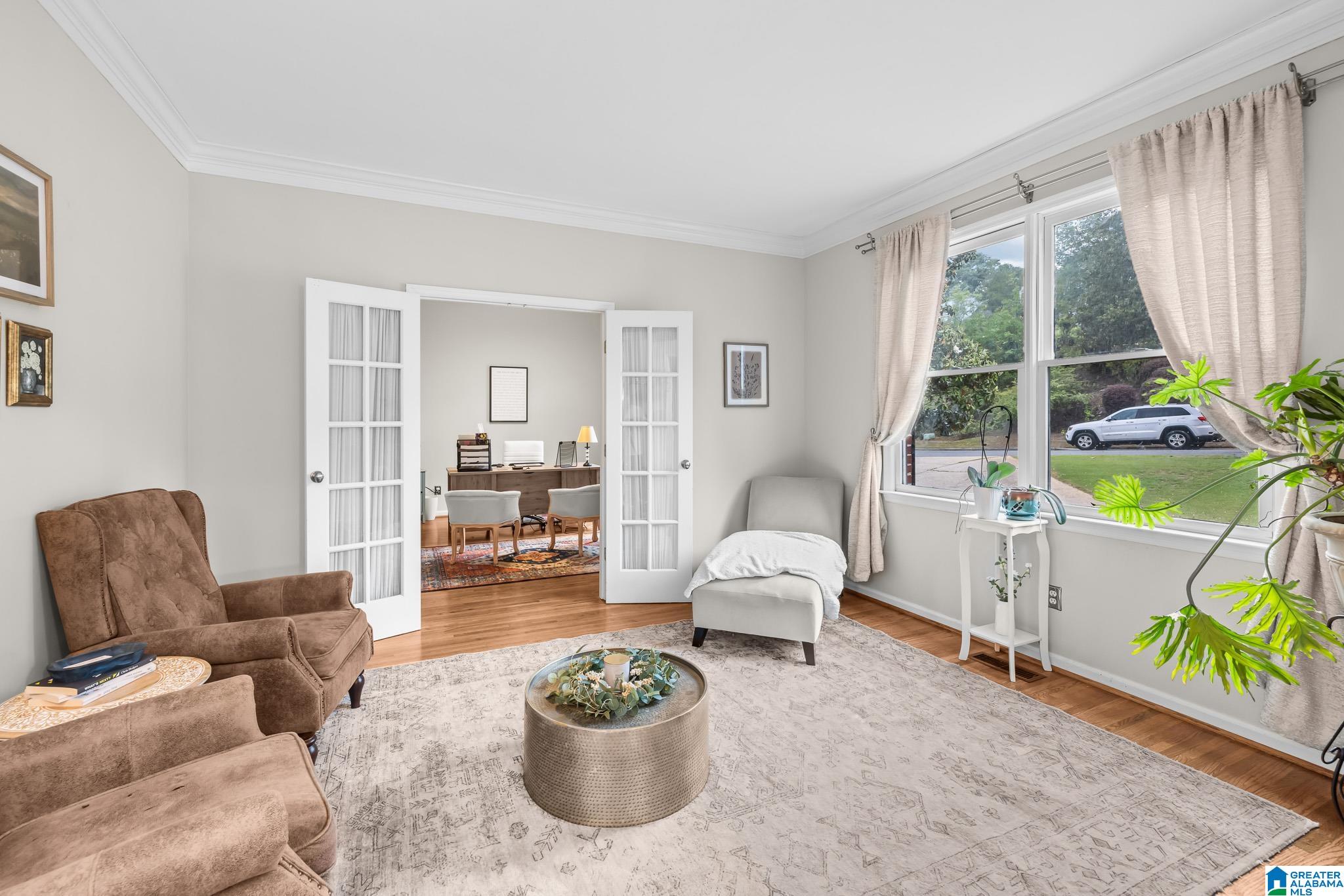 504 HILLOCK TRACE