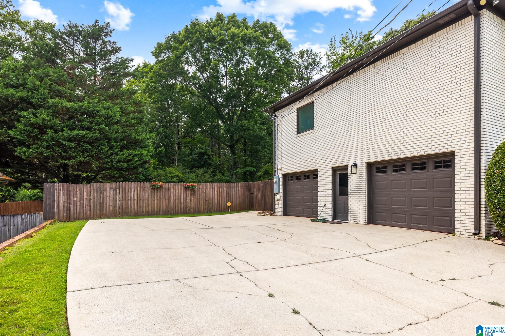 165 ESSEX DRIVE