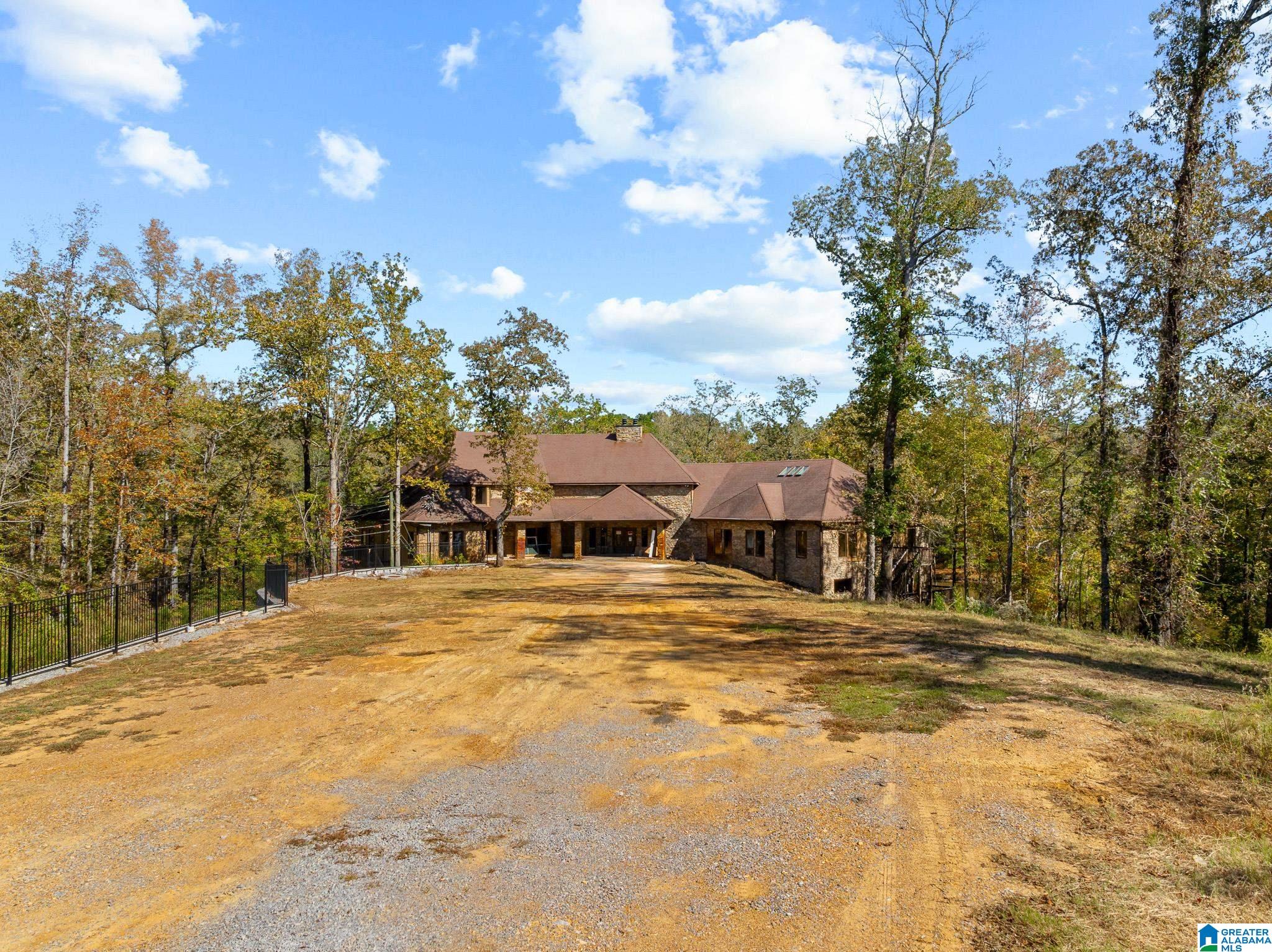 1 ENVIRONS PARKWAY