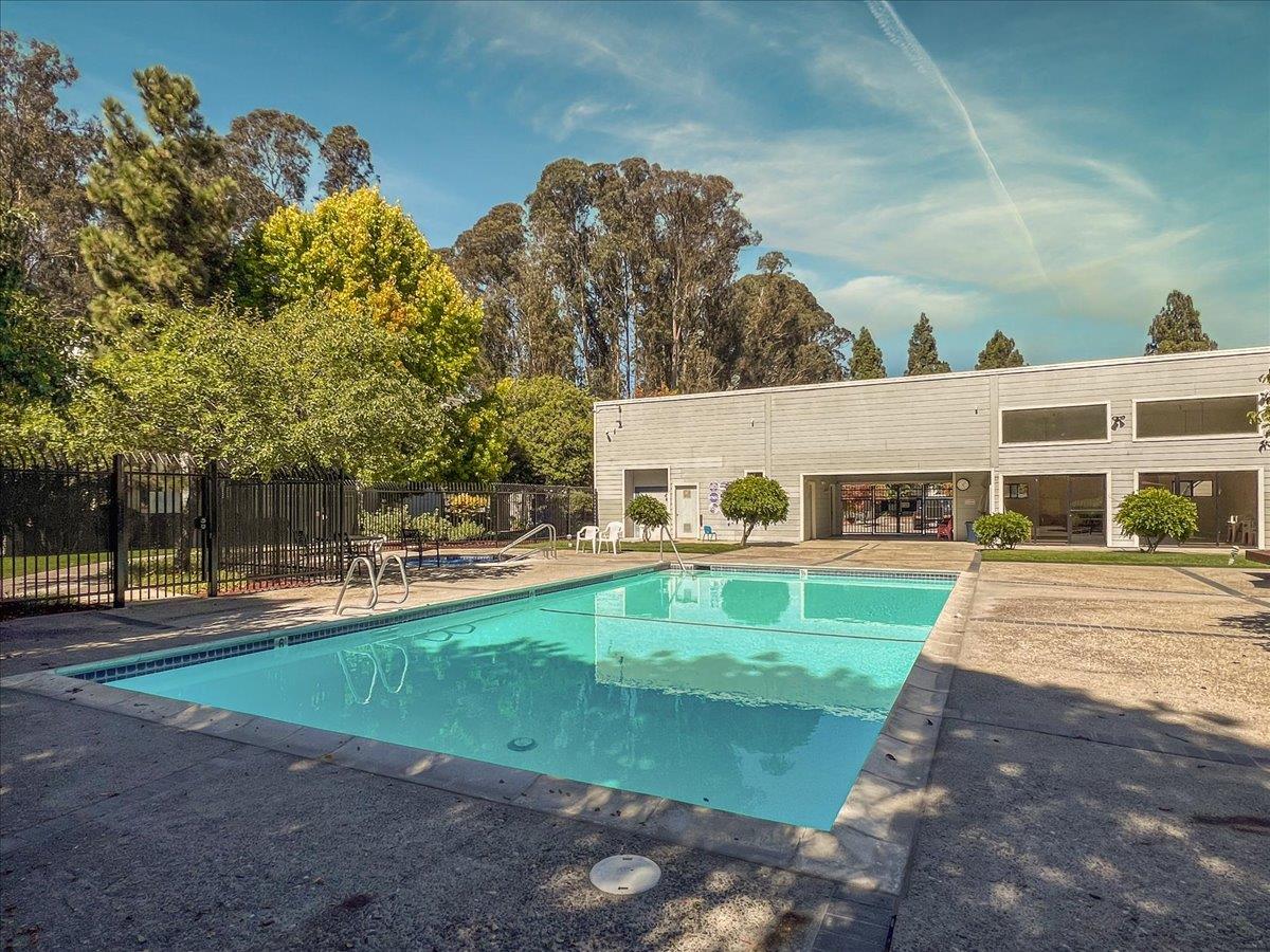 2621 Willowbrook Lane 104