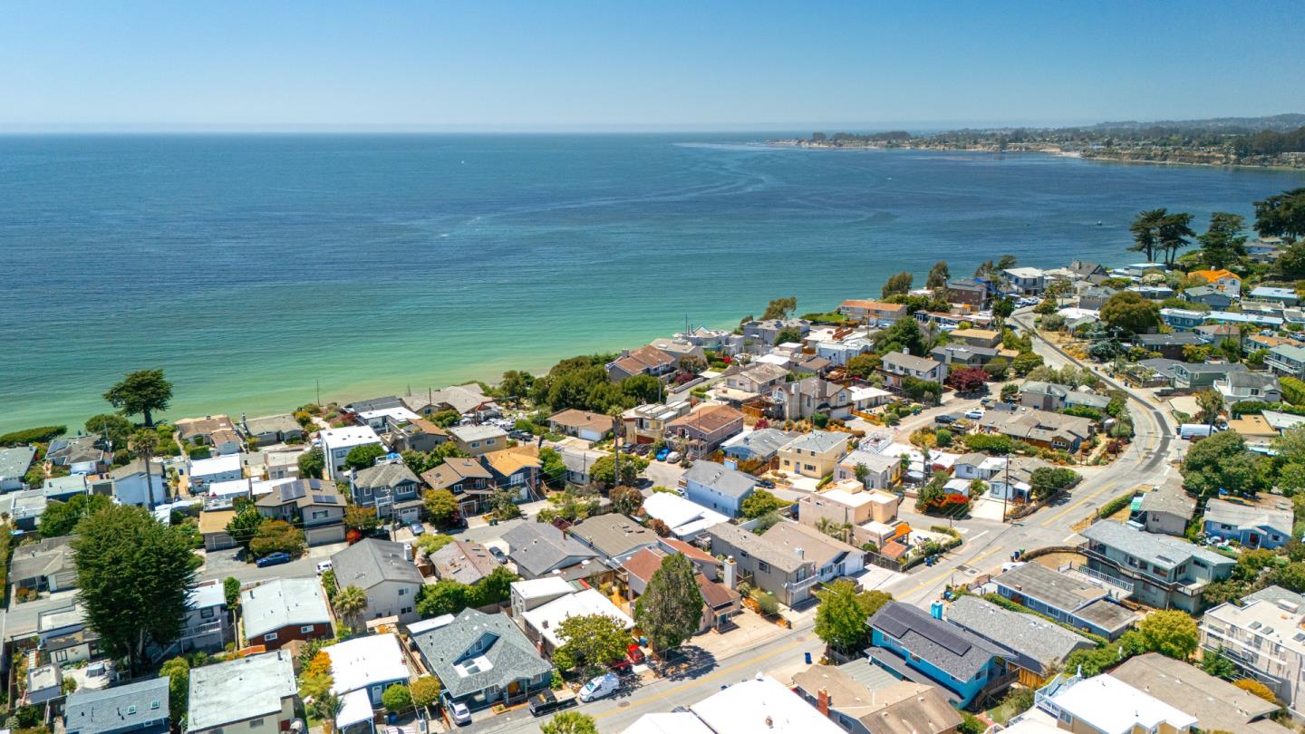 417 Seacliff Drive
