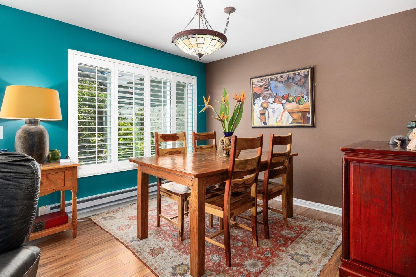 176 Crestview Court