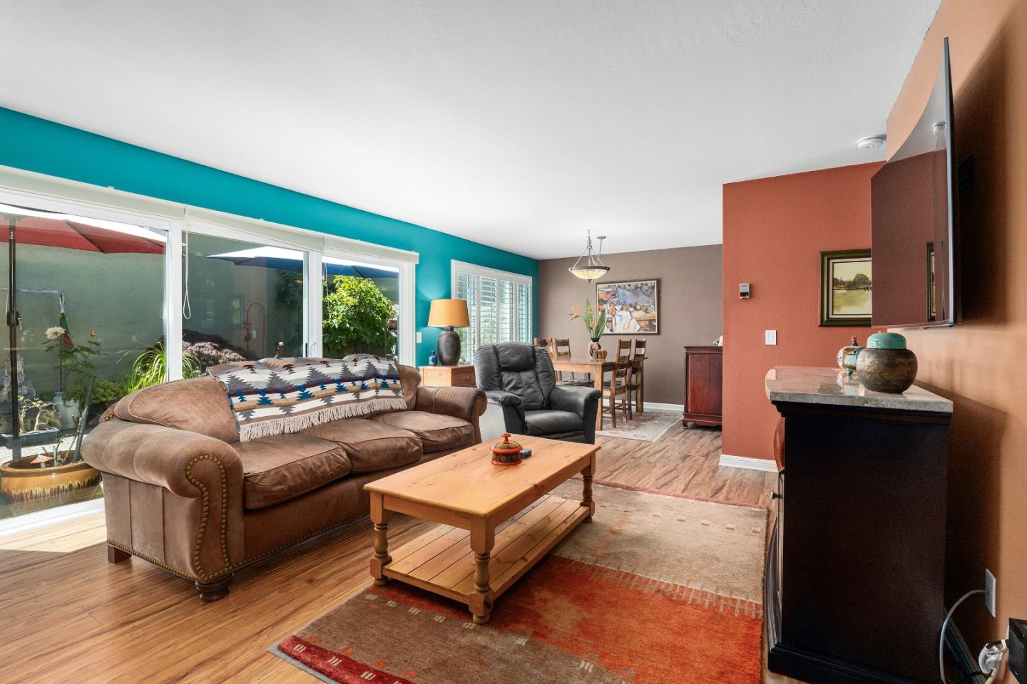 176 Crestview Court