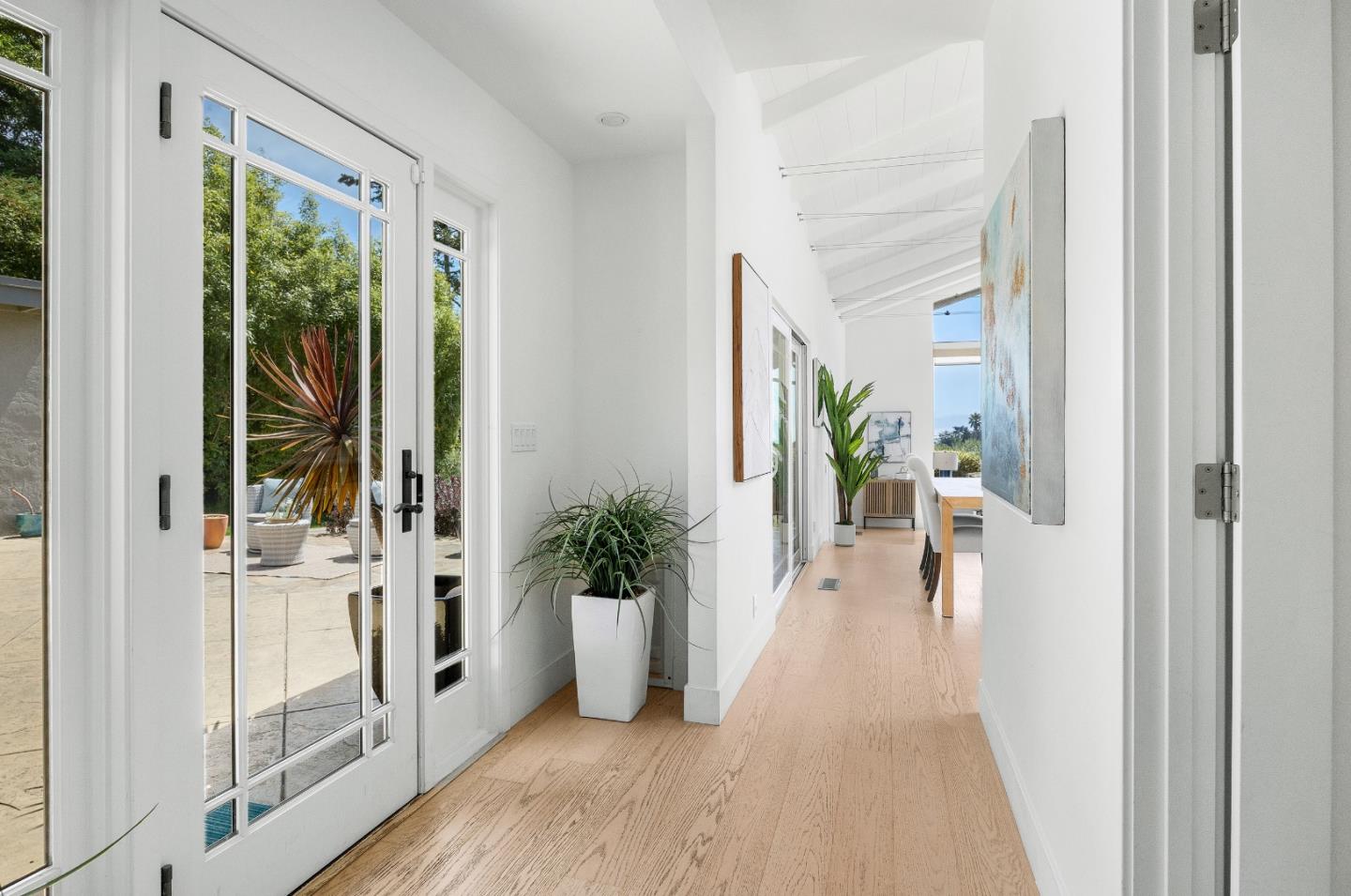 230 Thunderbird Drive