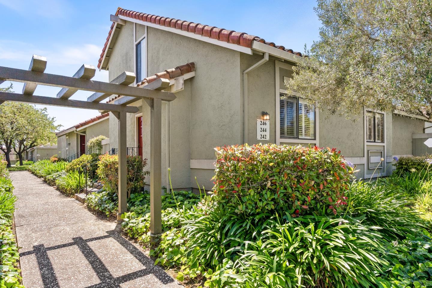 246 Crestview Drive