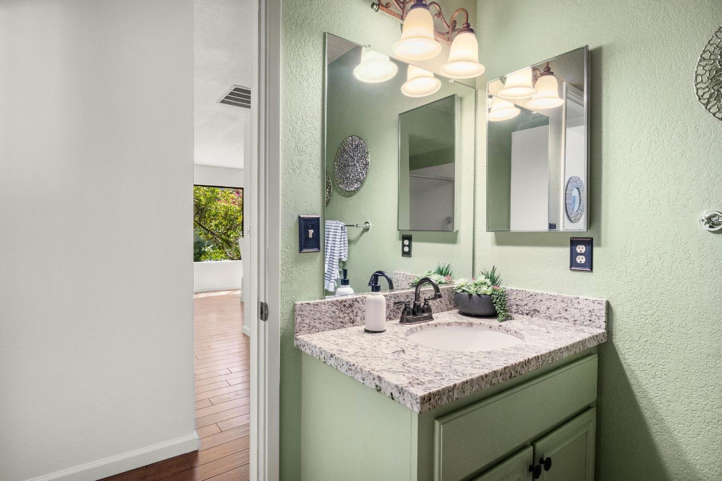 246 Crestview Drive