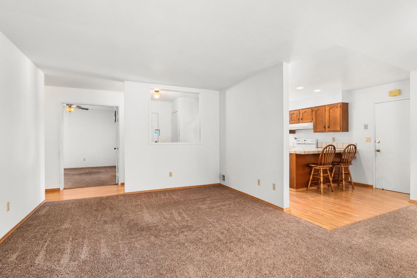 459 Vivienne Drive