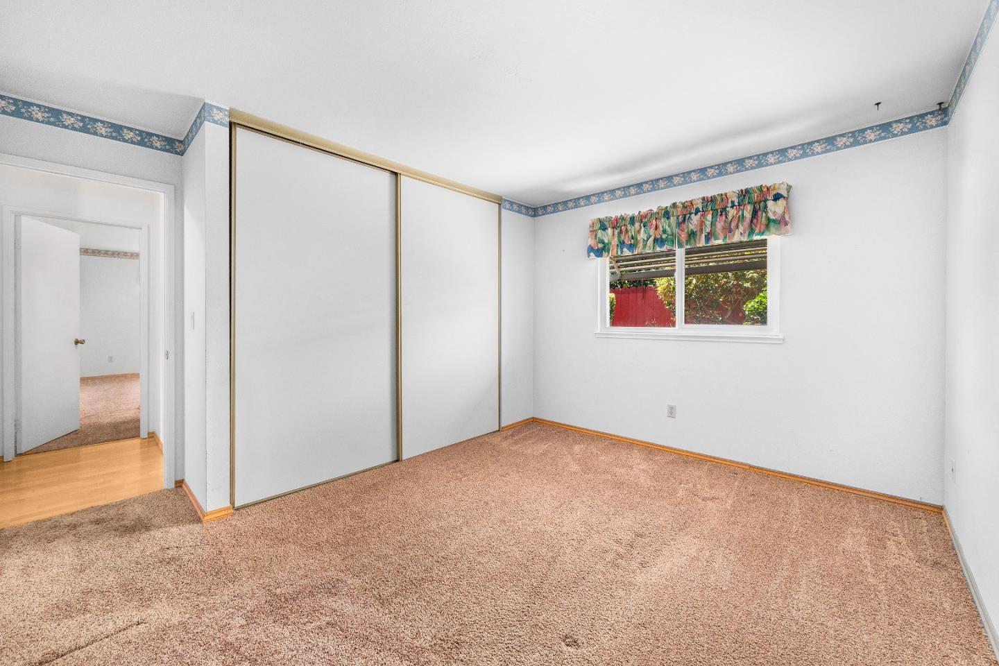 459 Vivienne Drive