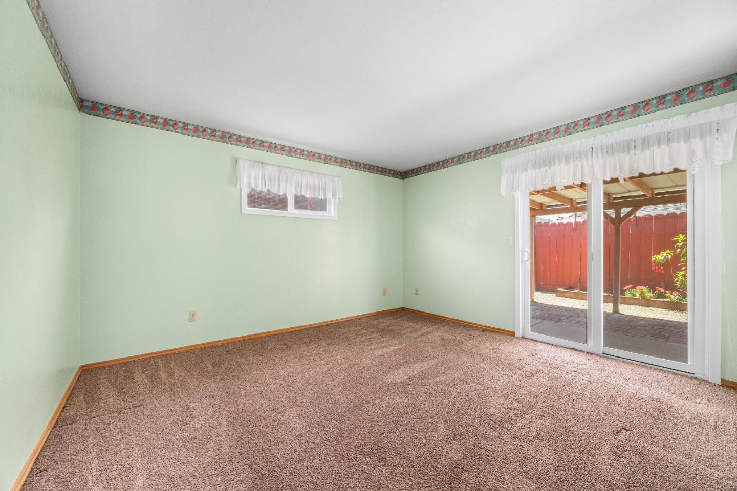 459 Vivienne Drive