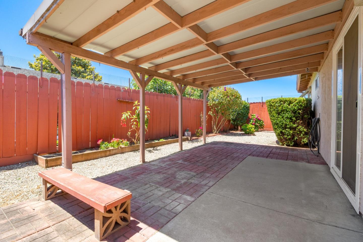 459 Vivienne Drive